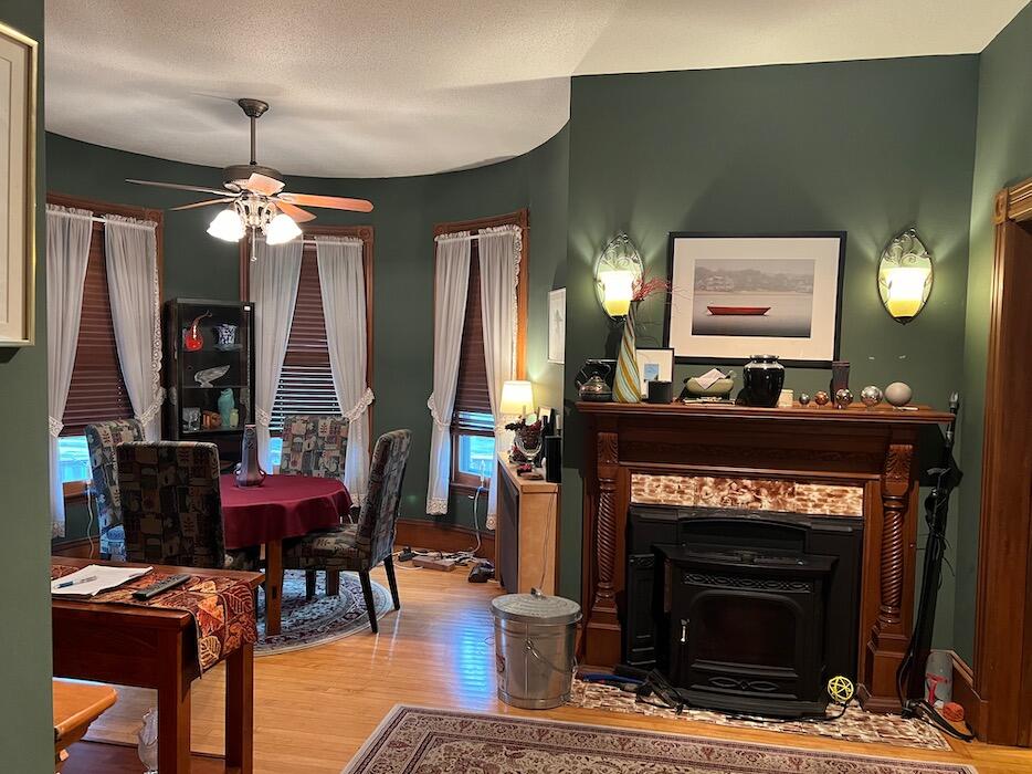 32 Pleasant Street Property Photo 19