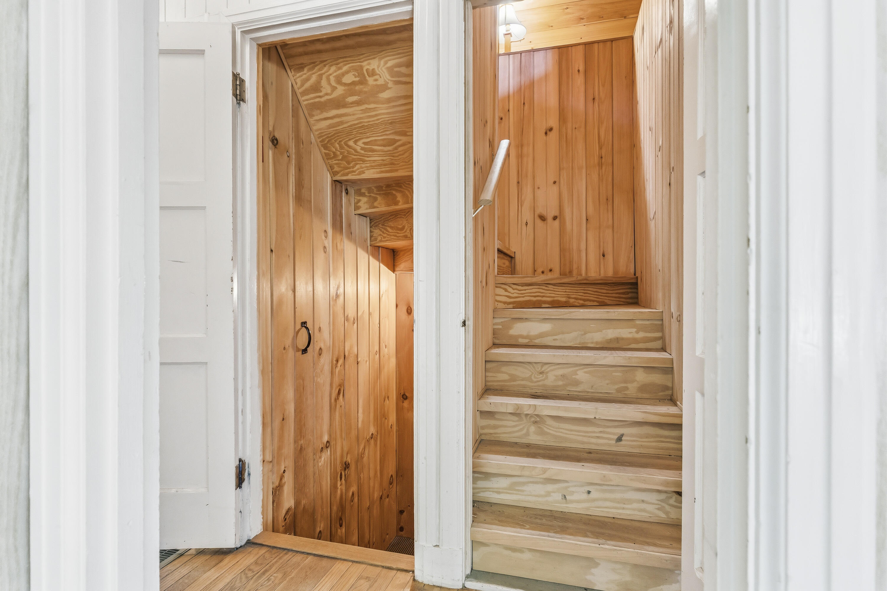 27 Edgemont Avenue Property Photo 21