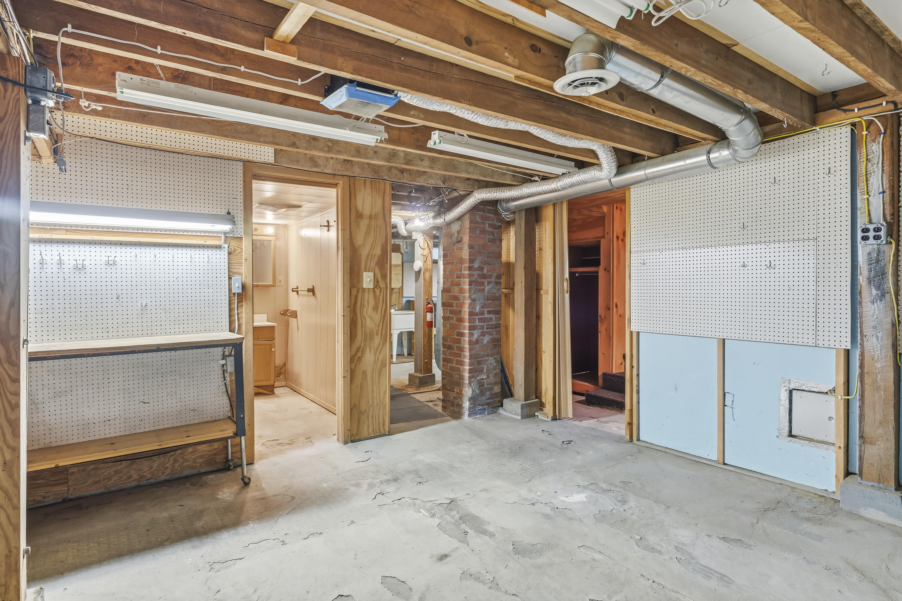 27 Edgemont Avenue Property Photo 29