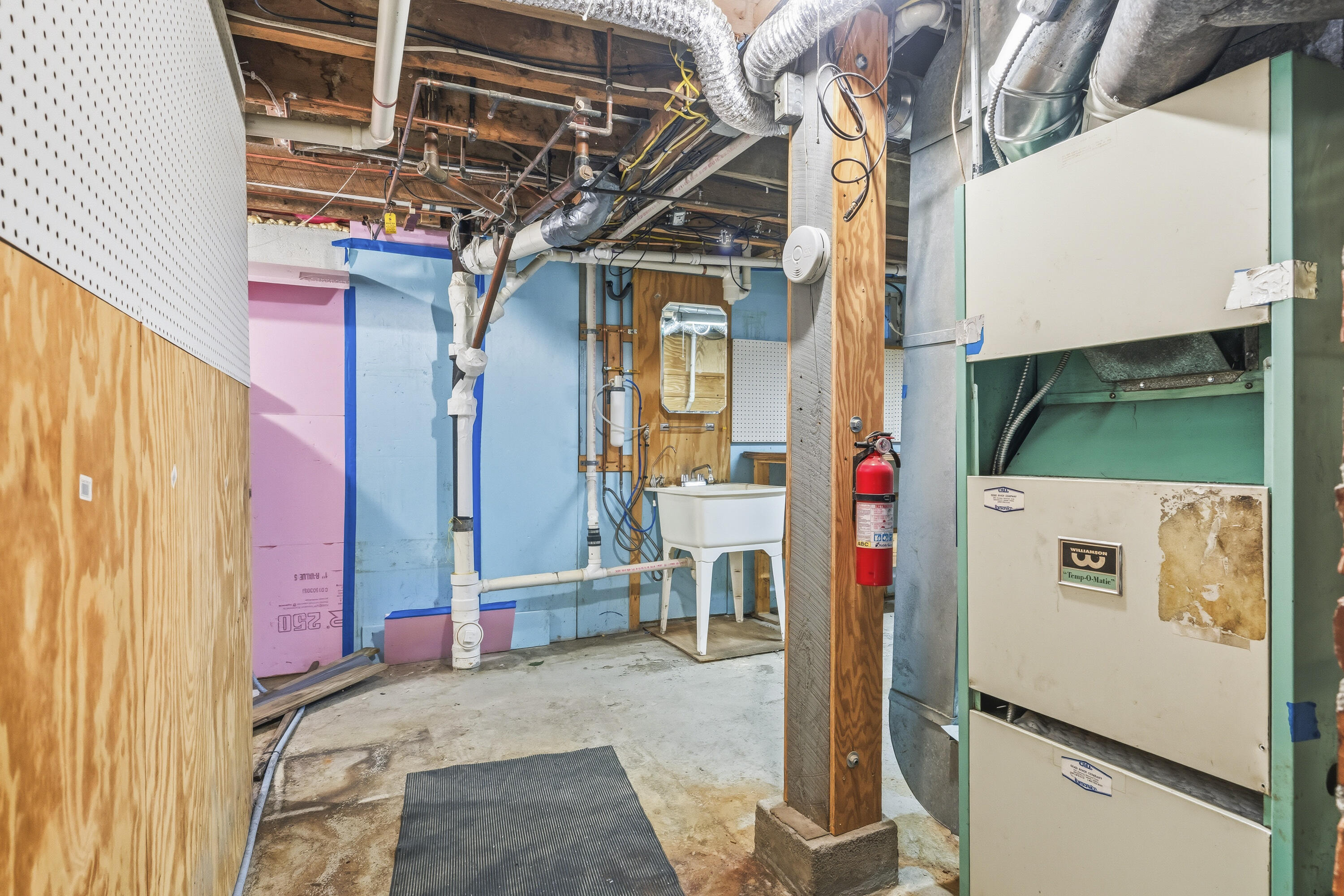 27 Edgemont Avenue Property Photo 33