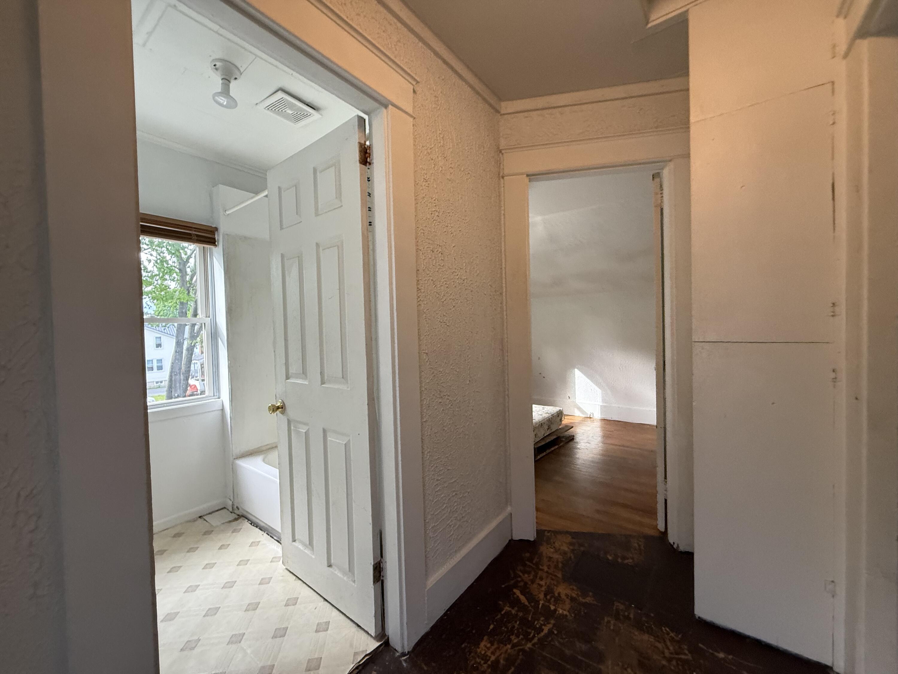 89 A Elm Street Property Photo 16