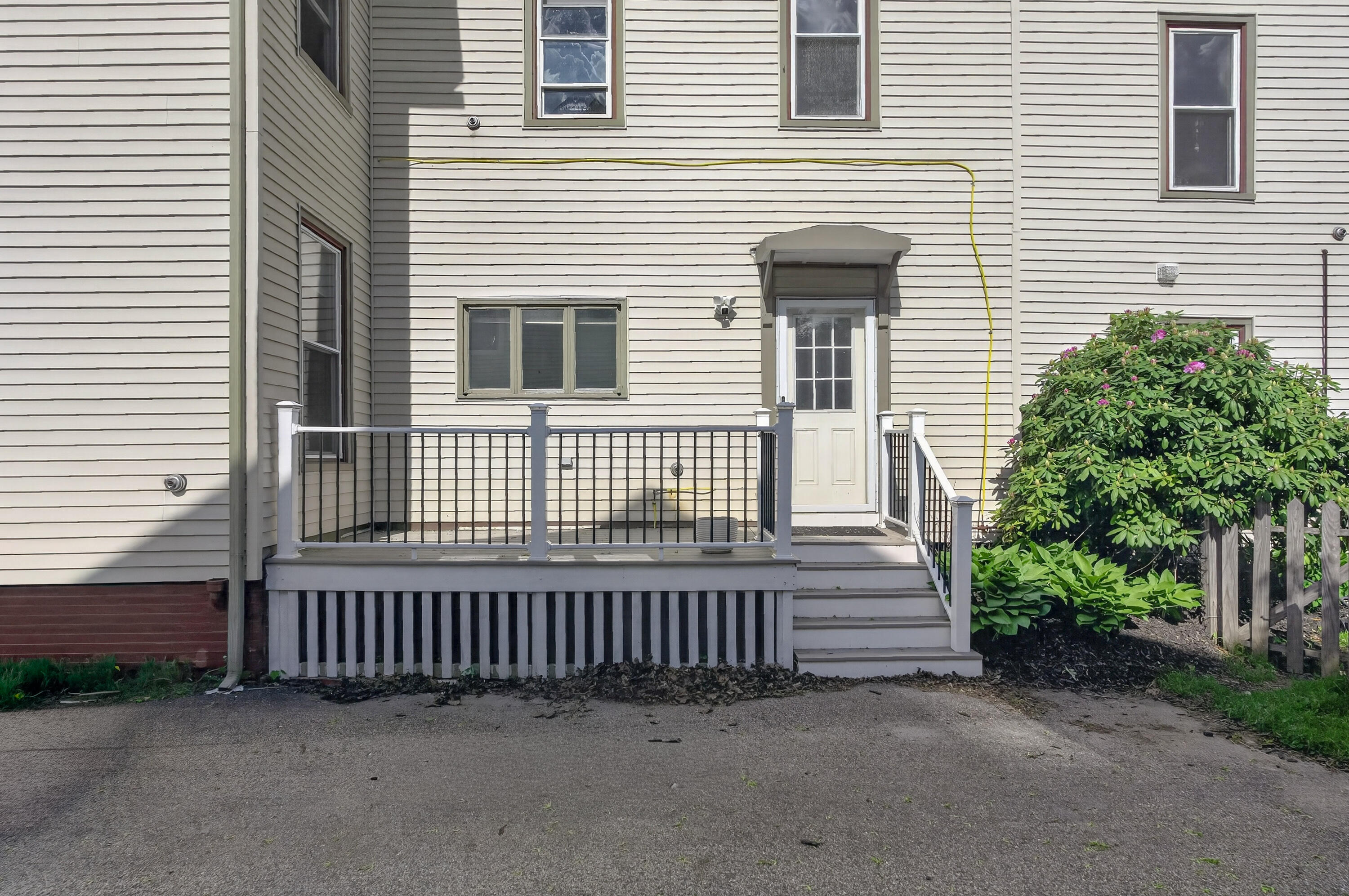 115 Woodford Street Property Photo 3