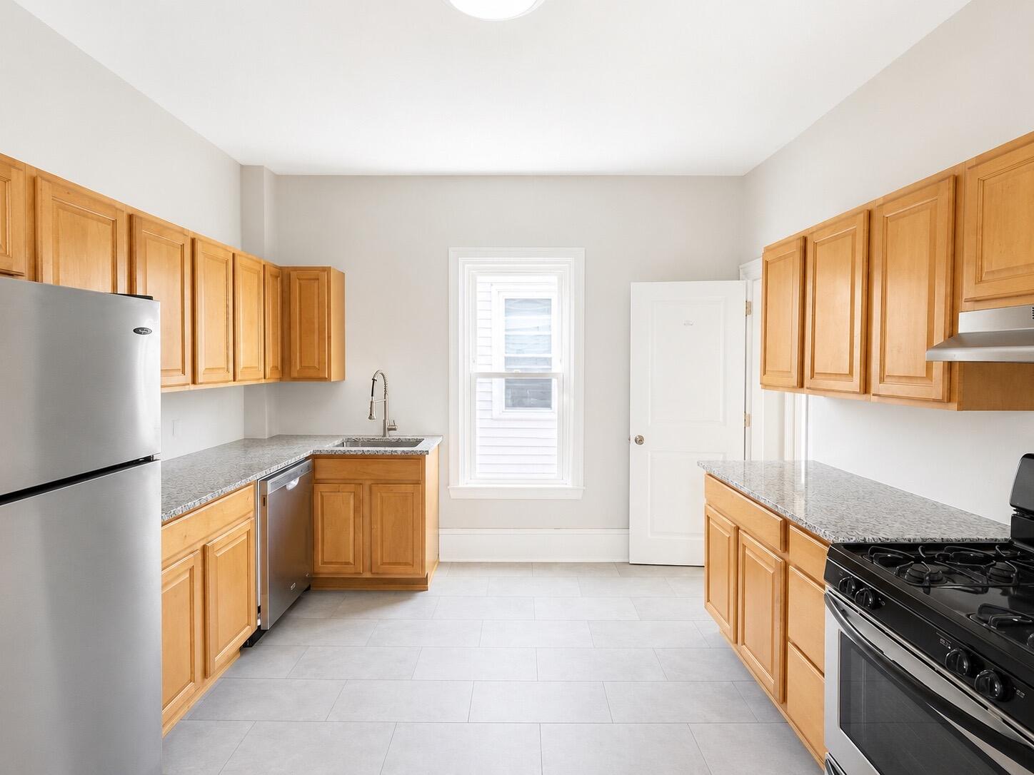 115 Woodford Street Property Photo 13