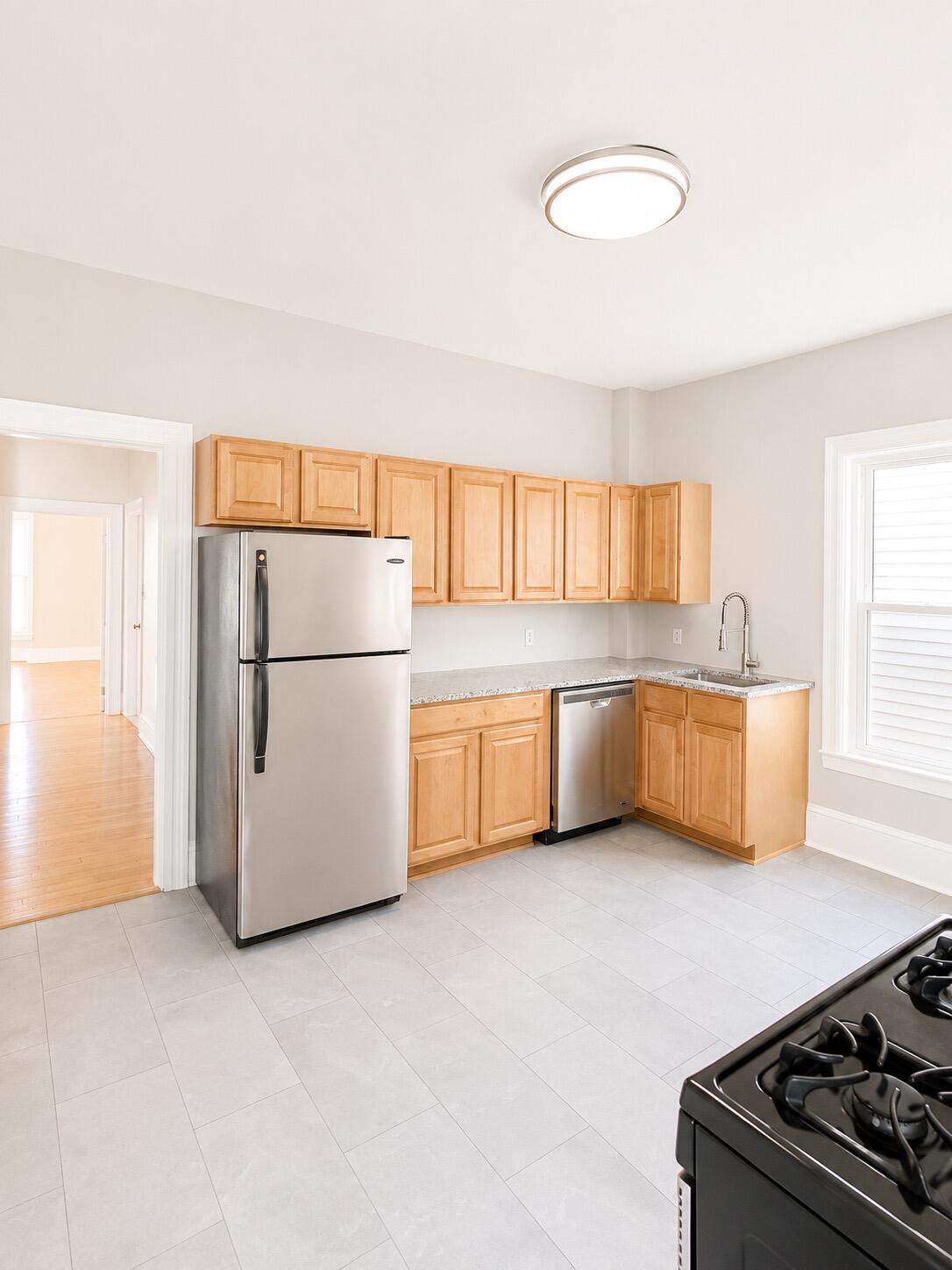 115 Woodford Street Property Photo 14