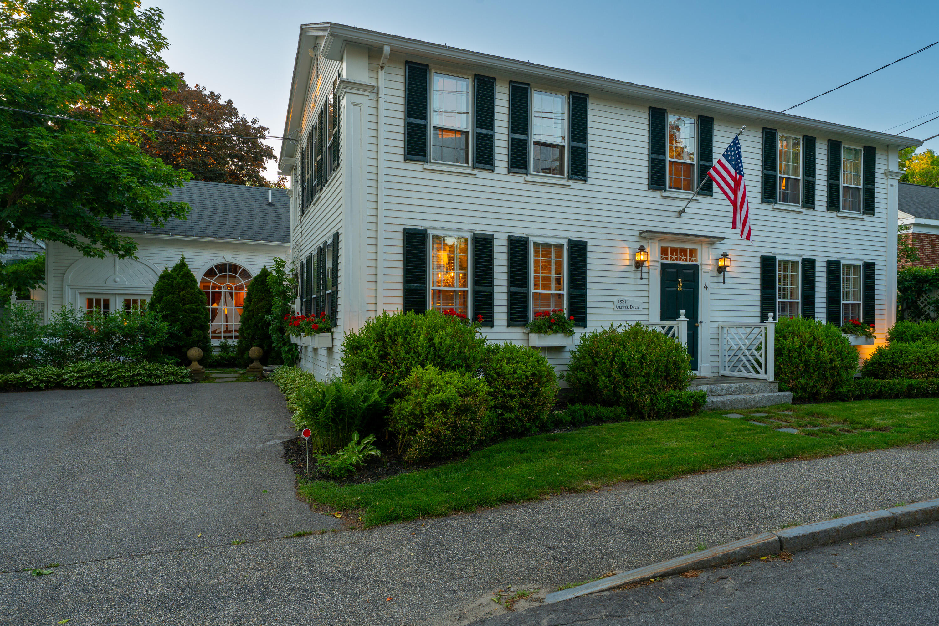 4 Elm Street Property Photo 1