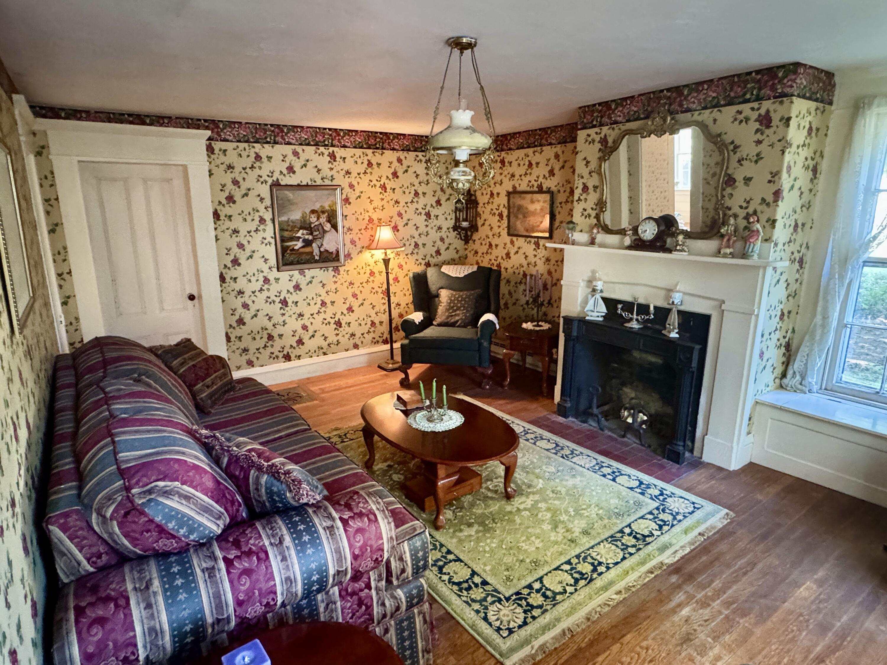 62 High Street Property Photo 32