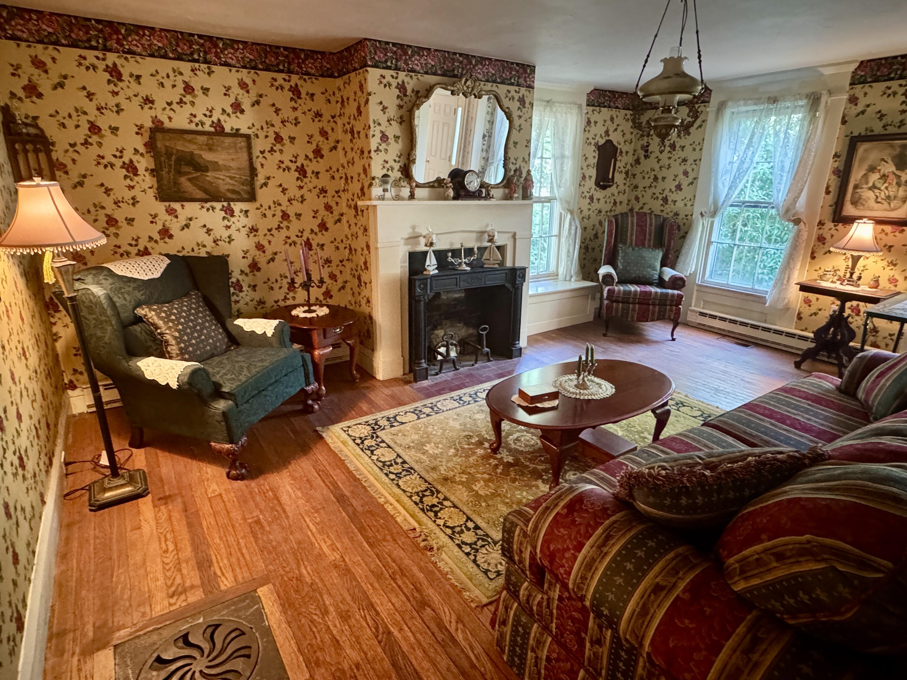 62 High Street Property Photo 34