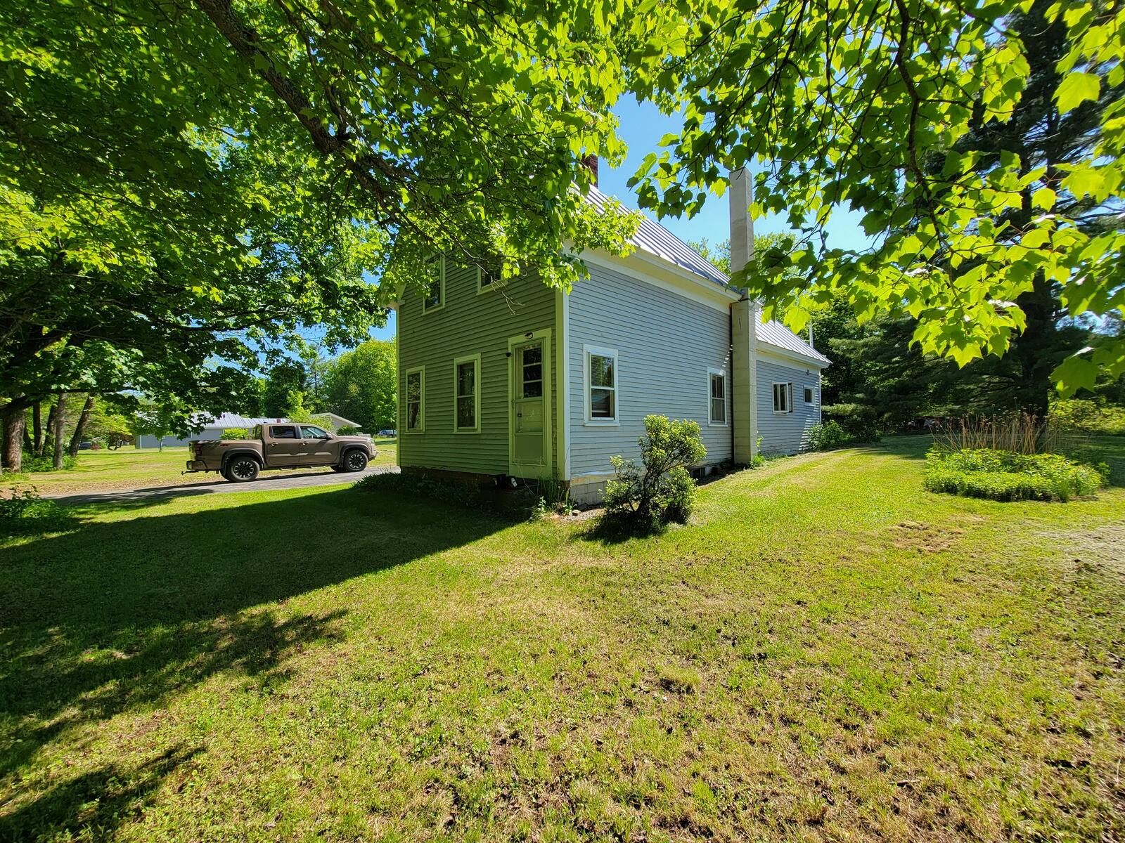 186 Park Street Property Photo 4