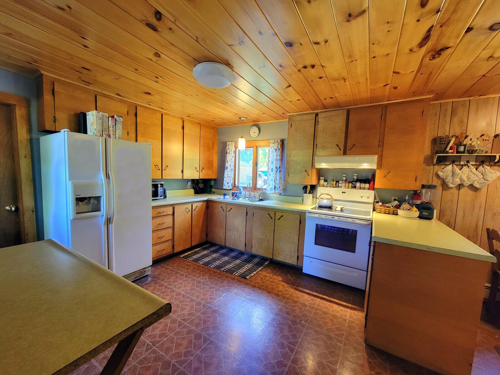 186 Park Street Property Photo 6