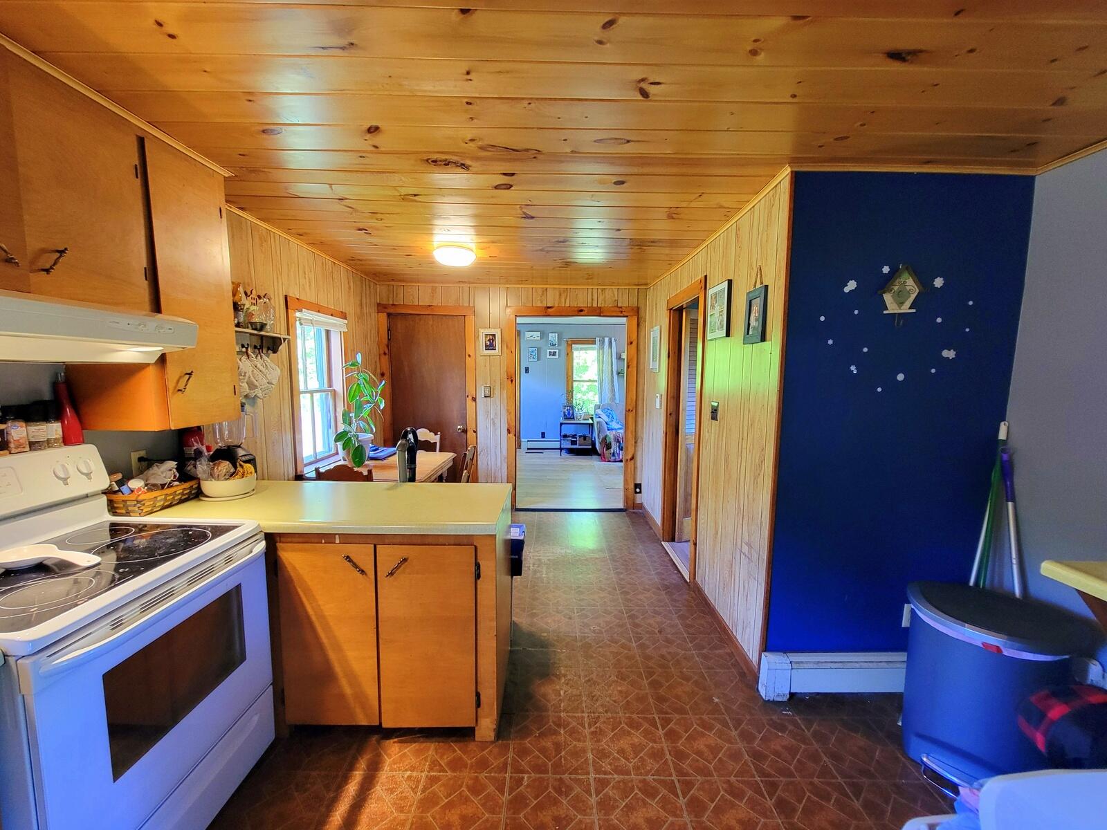 186 Park Street Property Photo 7