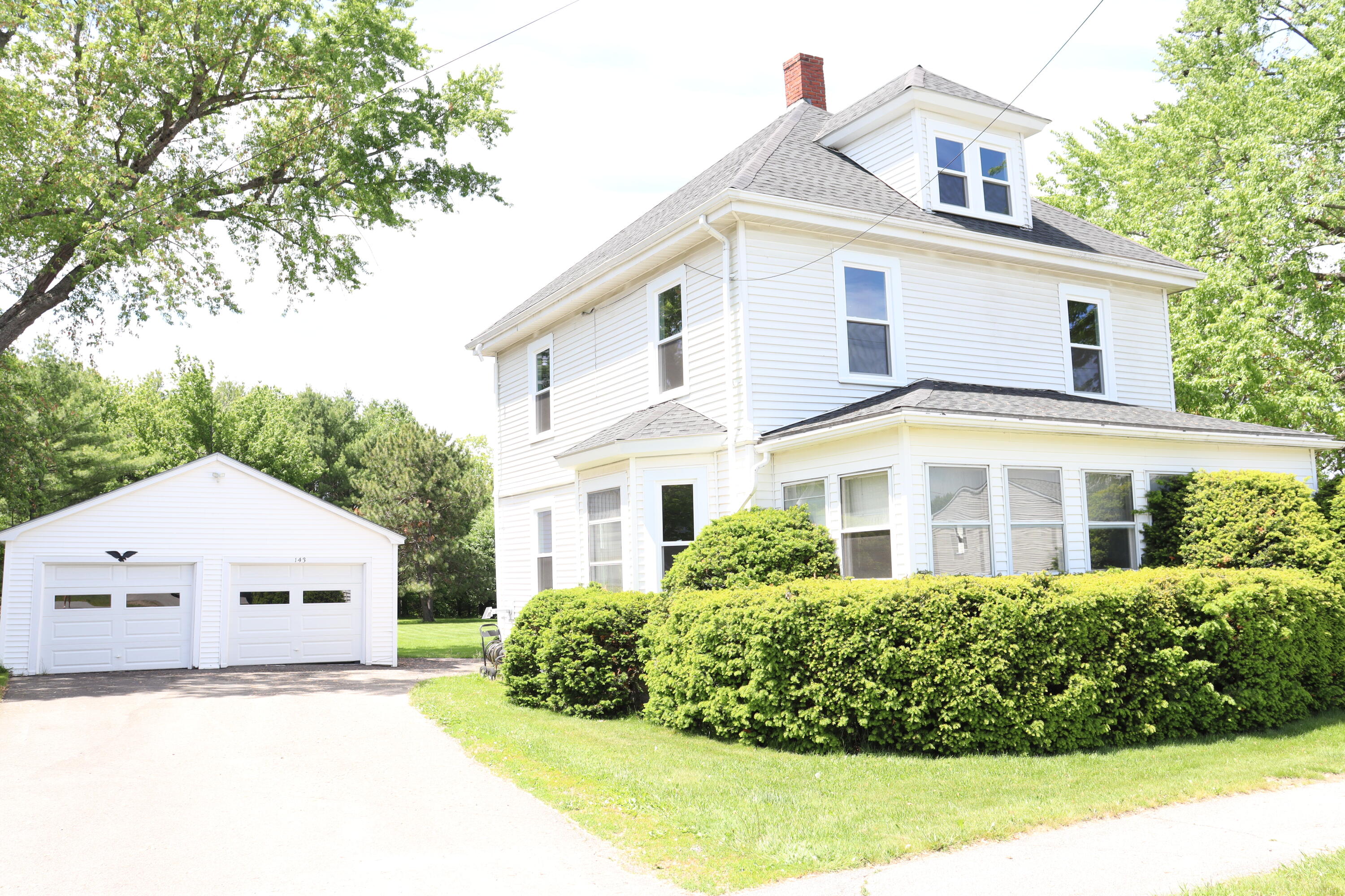 143 Chamberlain Street Property Photo 1
