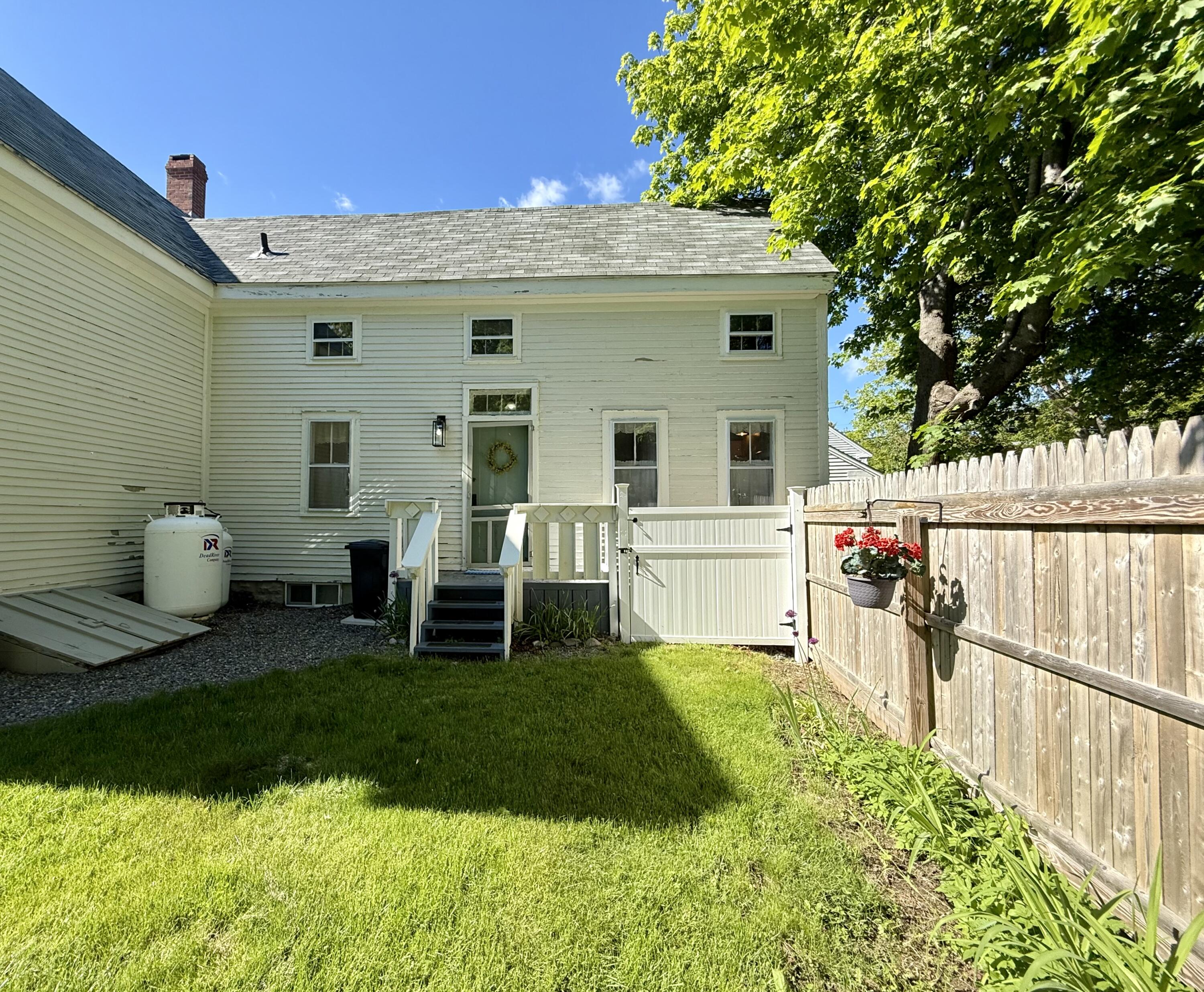 51 High Street Property Photo 16