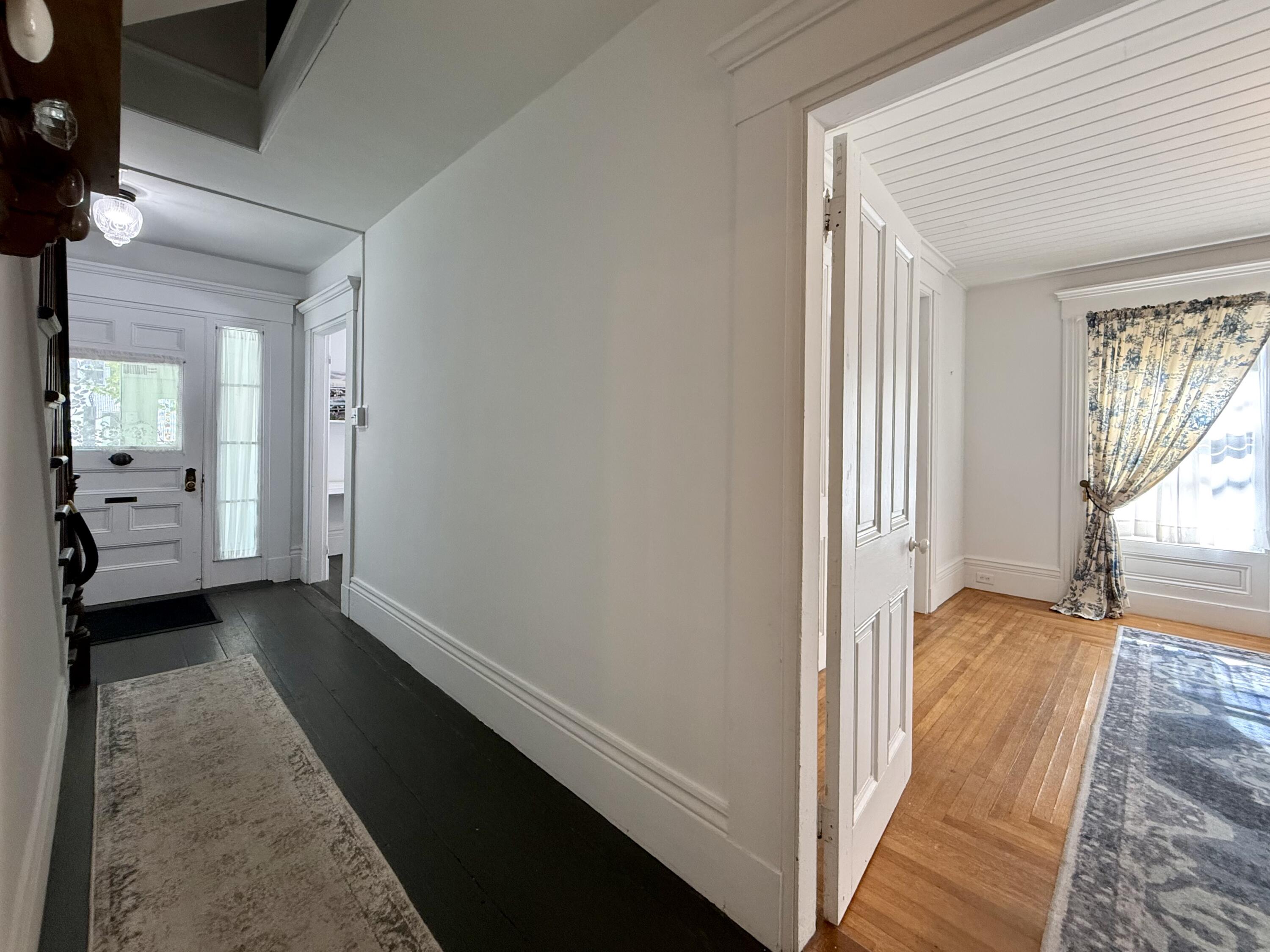 51 High Street Property Photo 35