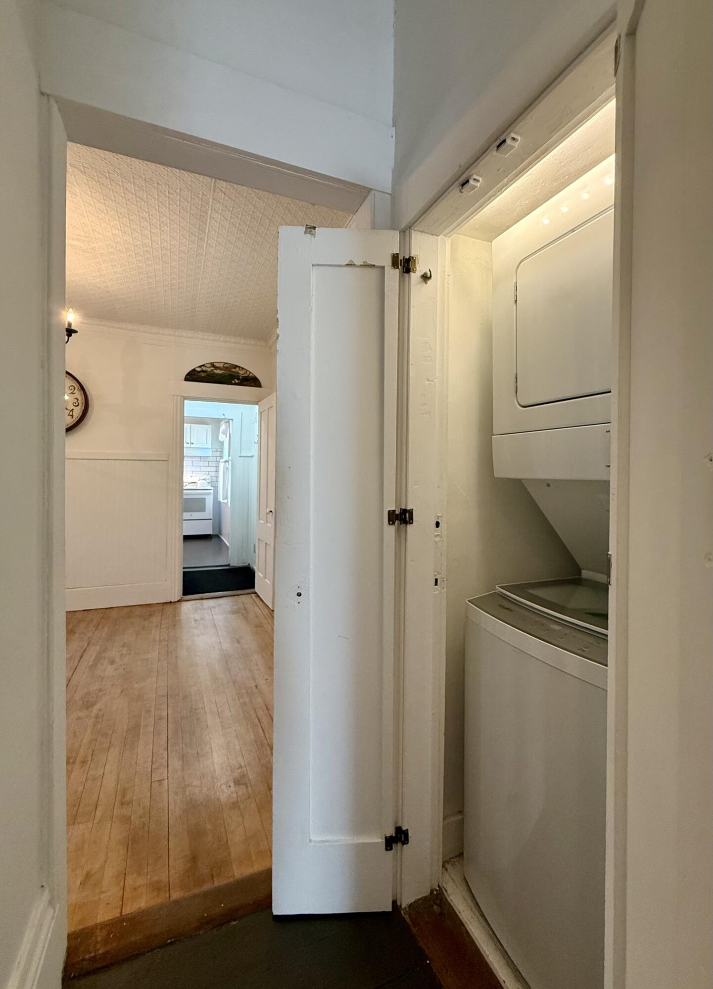 51 High Street Property Photo 38