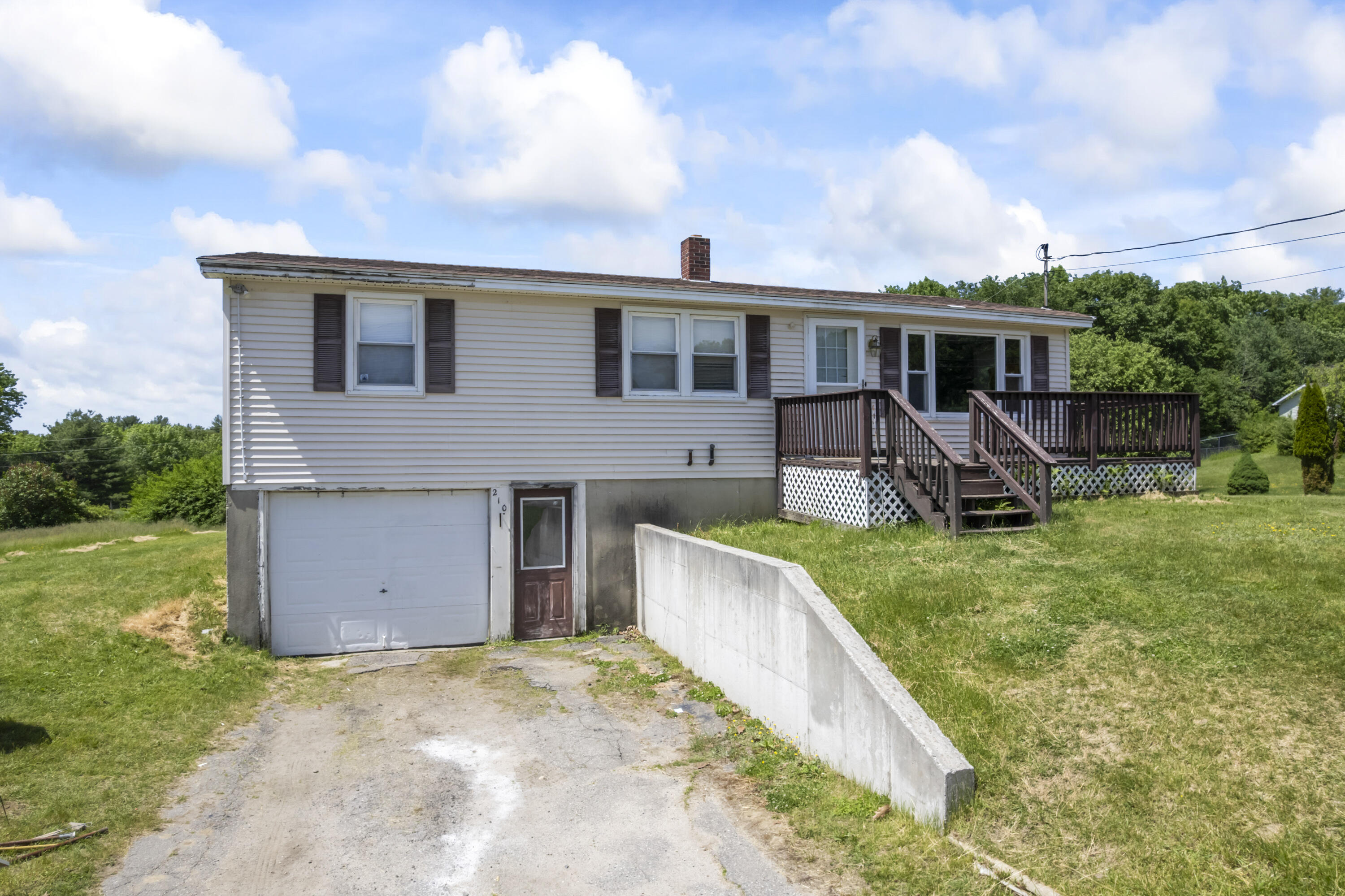 210 Collins Mills Road Property Photo 2