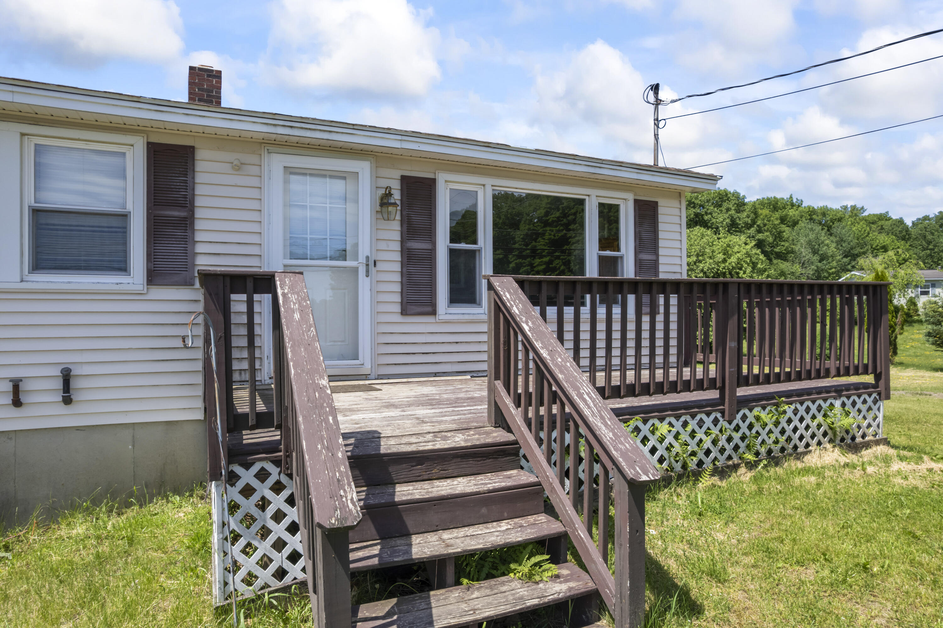 210 Collins Mills Road Property Photo 3