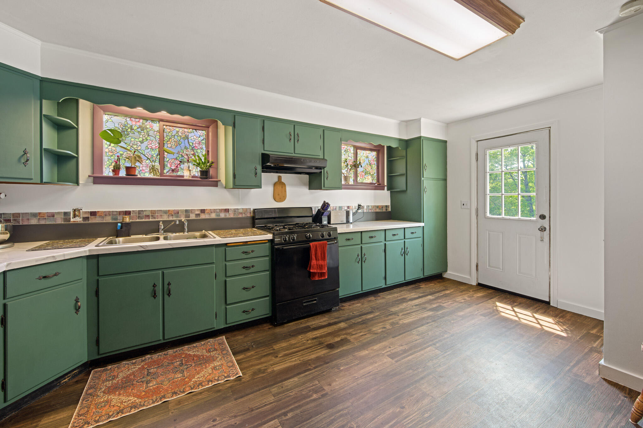 537 Millvale Road Property Photo 8