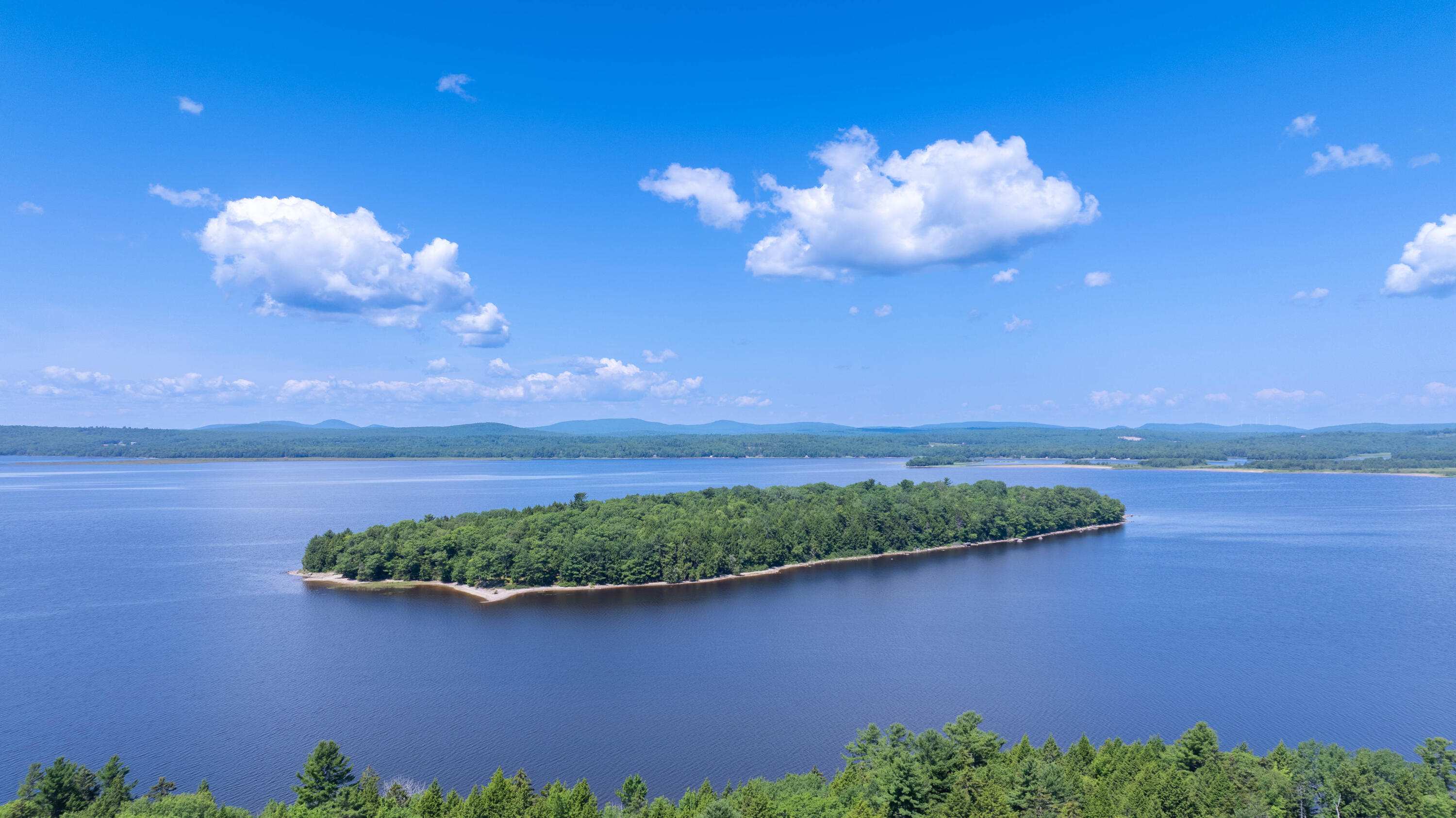 1 Eagle Island Property Photo 1