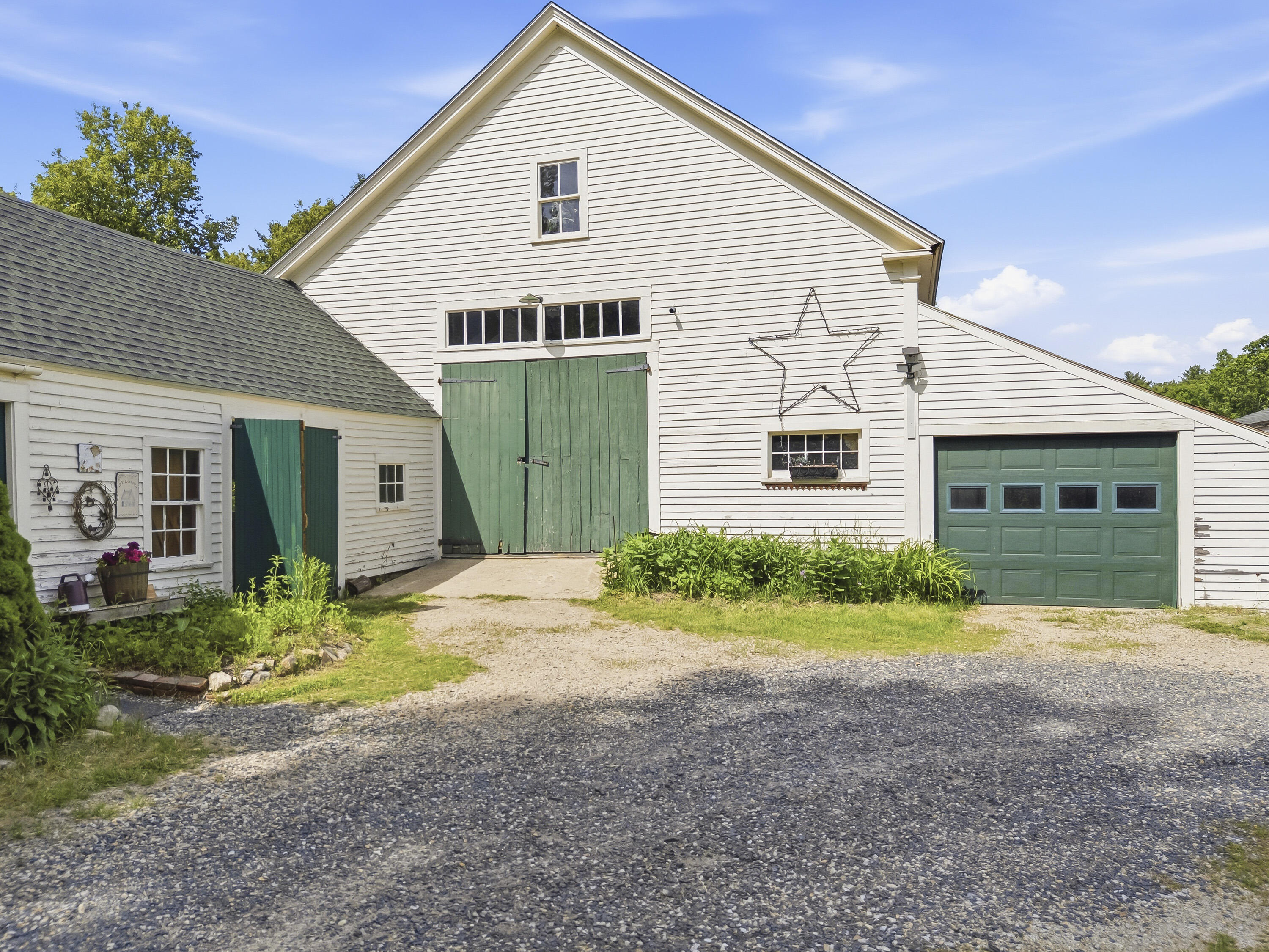150 Kennebunk Road Property Photo 4