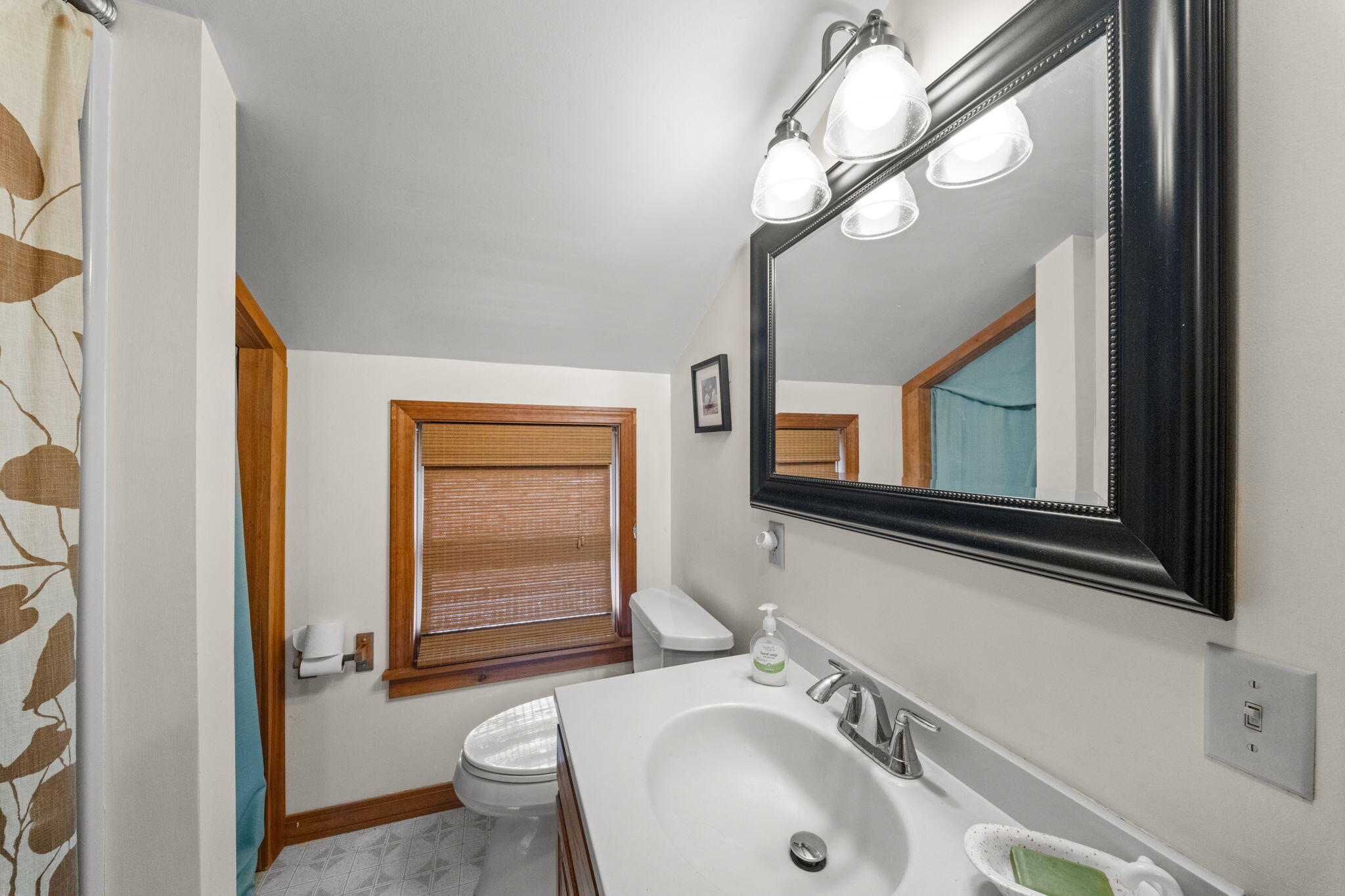 566 Rays Point Road Property Photo 21