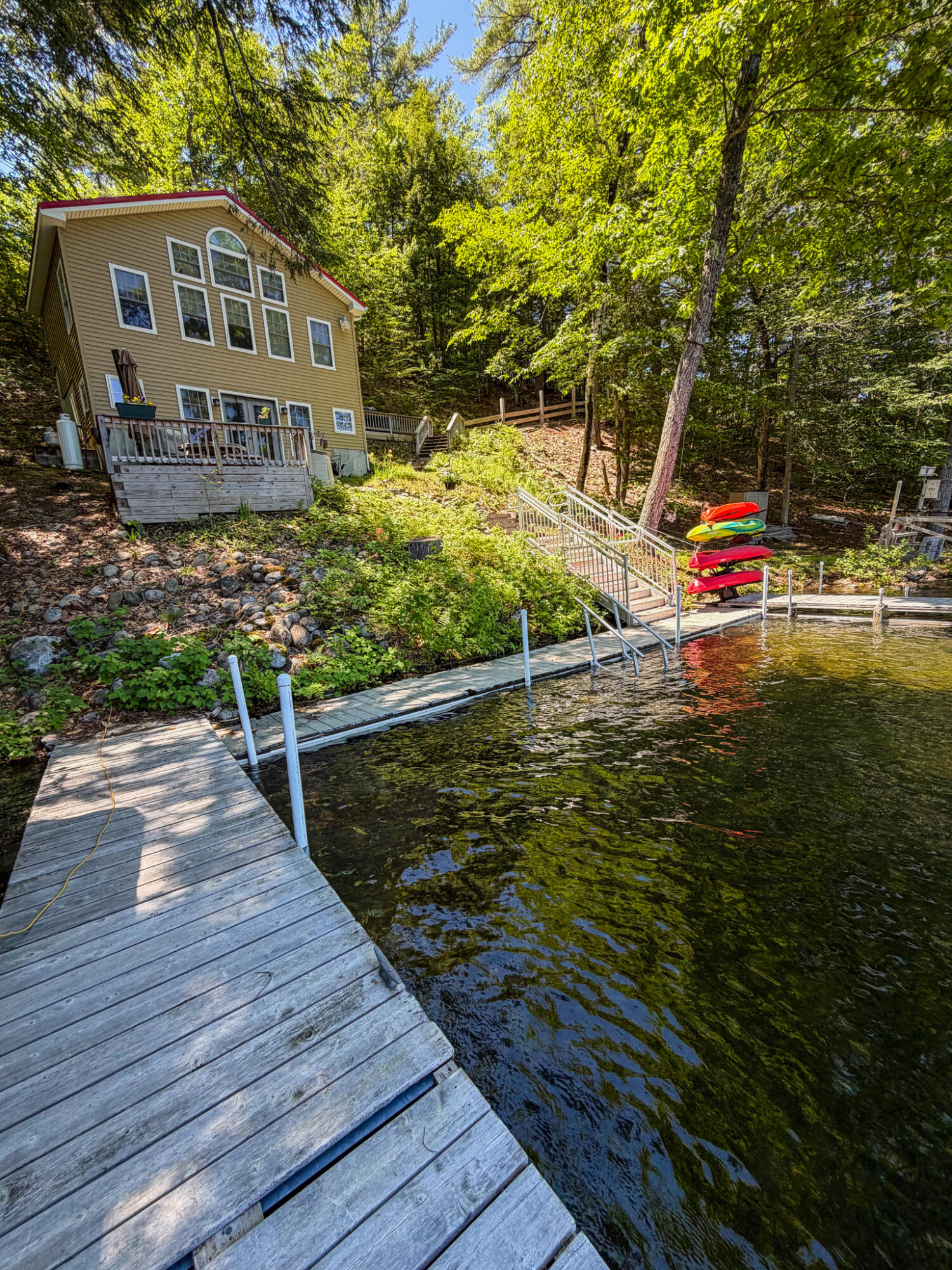 140 Foss Road Property Photo 3