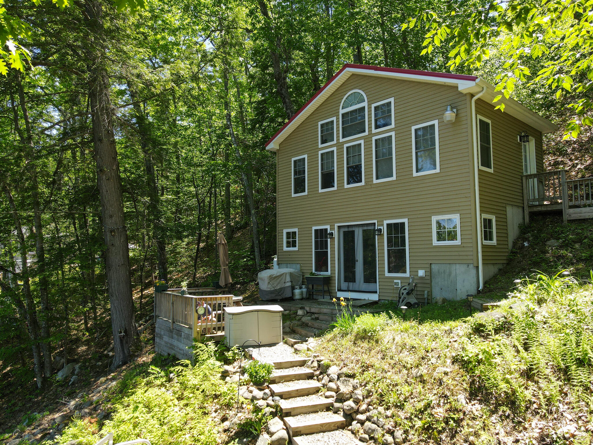 140 Foss Road Property Photo 10