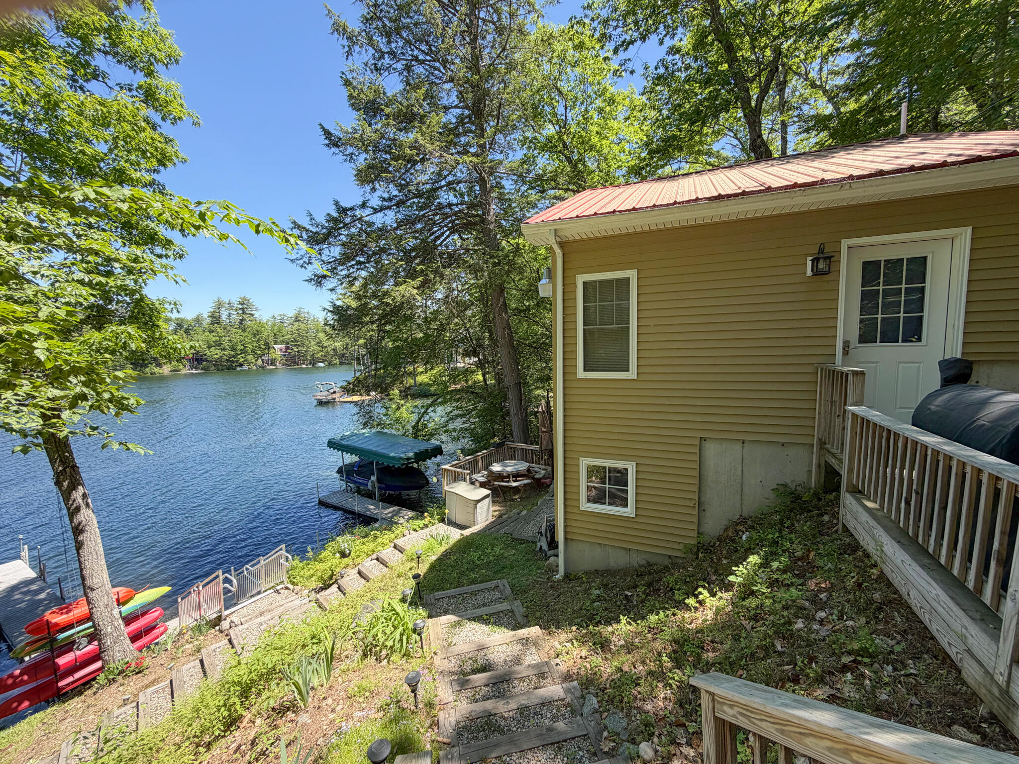 140 Foss Road Property Photo 13