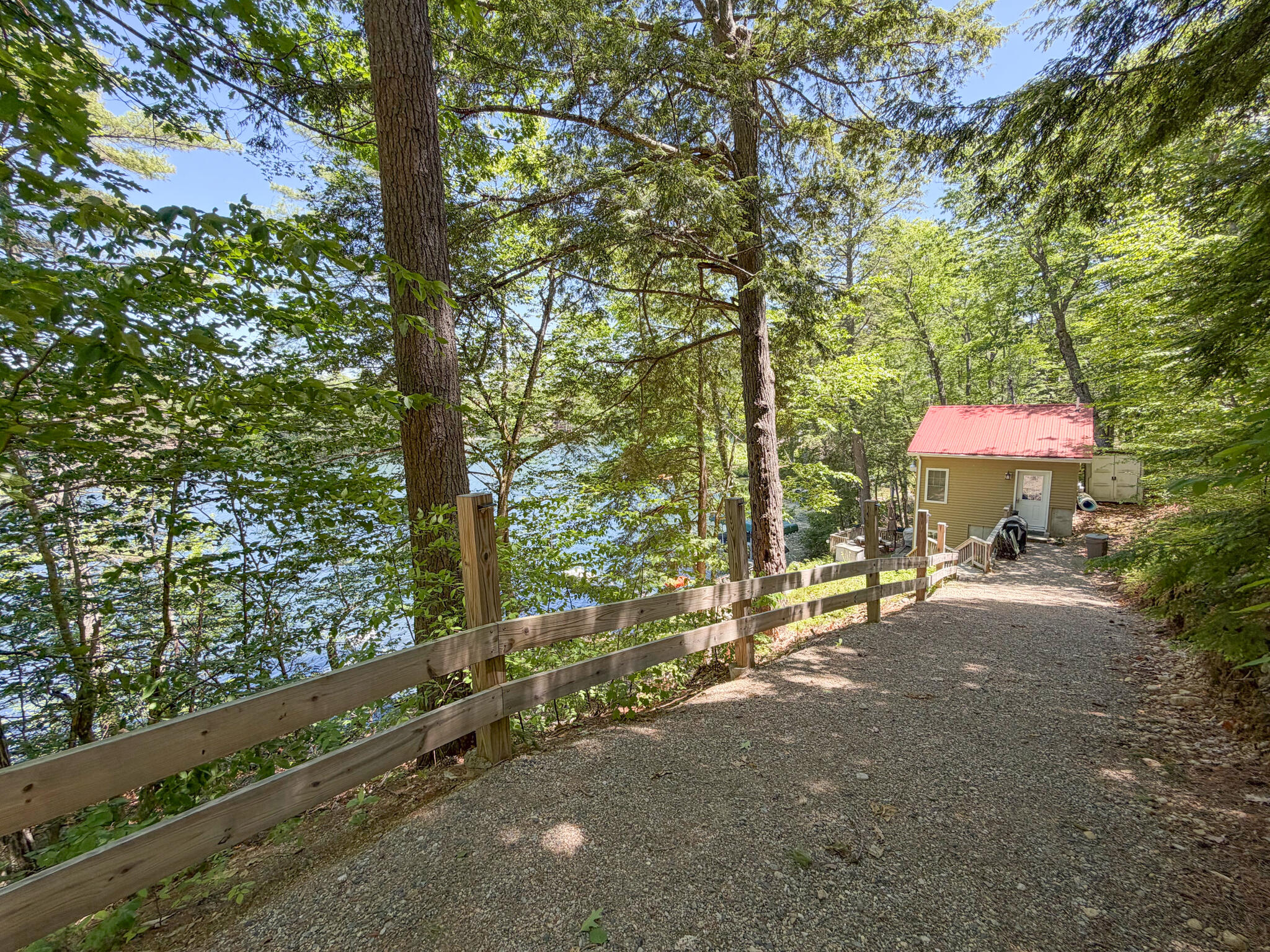 140 Foss Road Property Photo 15