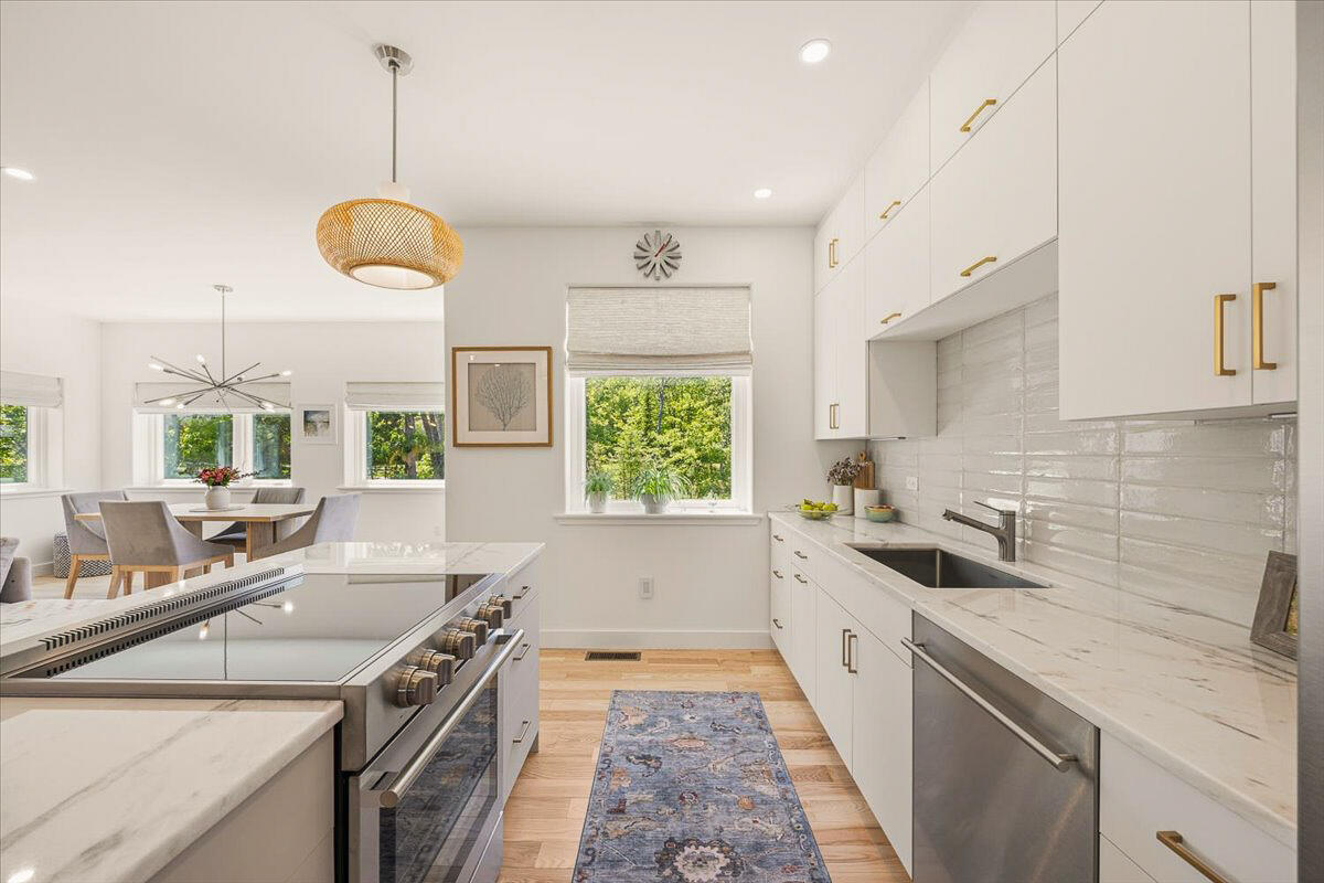 4 Leeward Meadows Property Photo 14