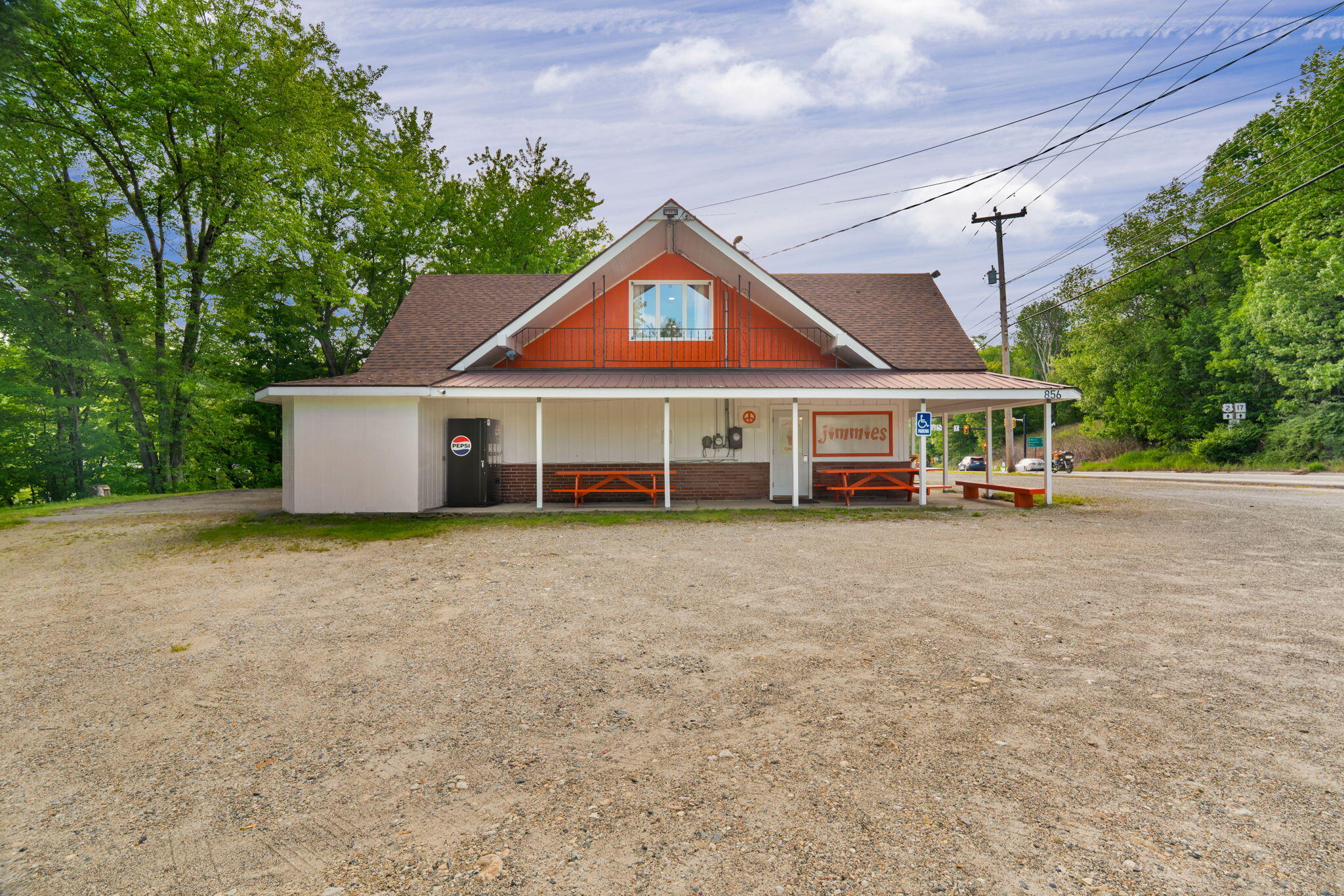 856 River Road Property Photo 30