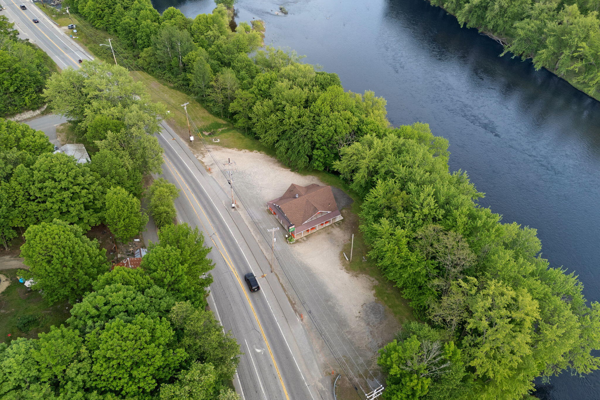 856 River Road Property Photo 38