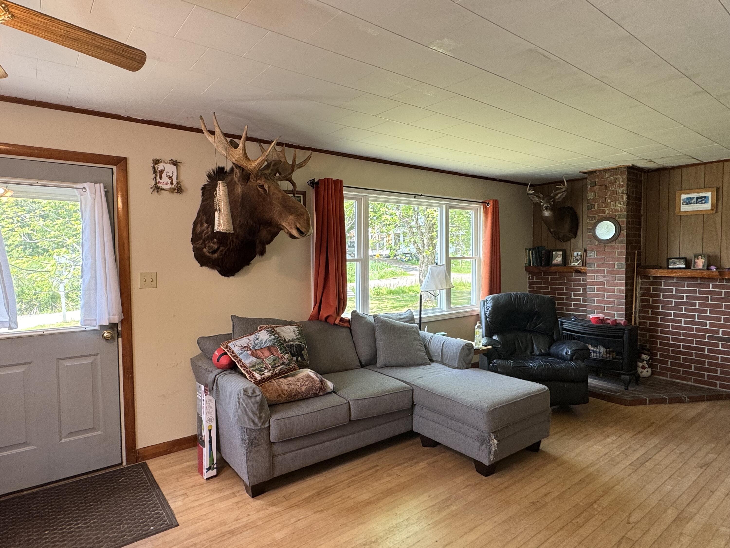 3 Trestle Road Property Photo 4