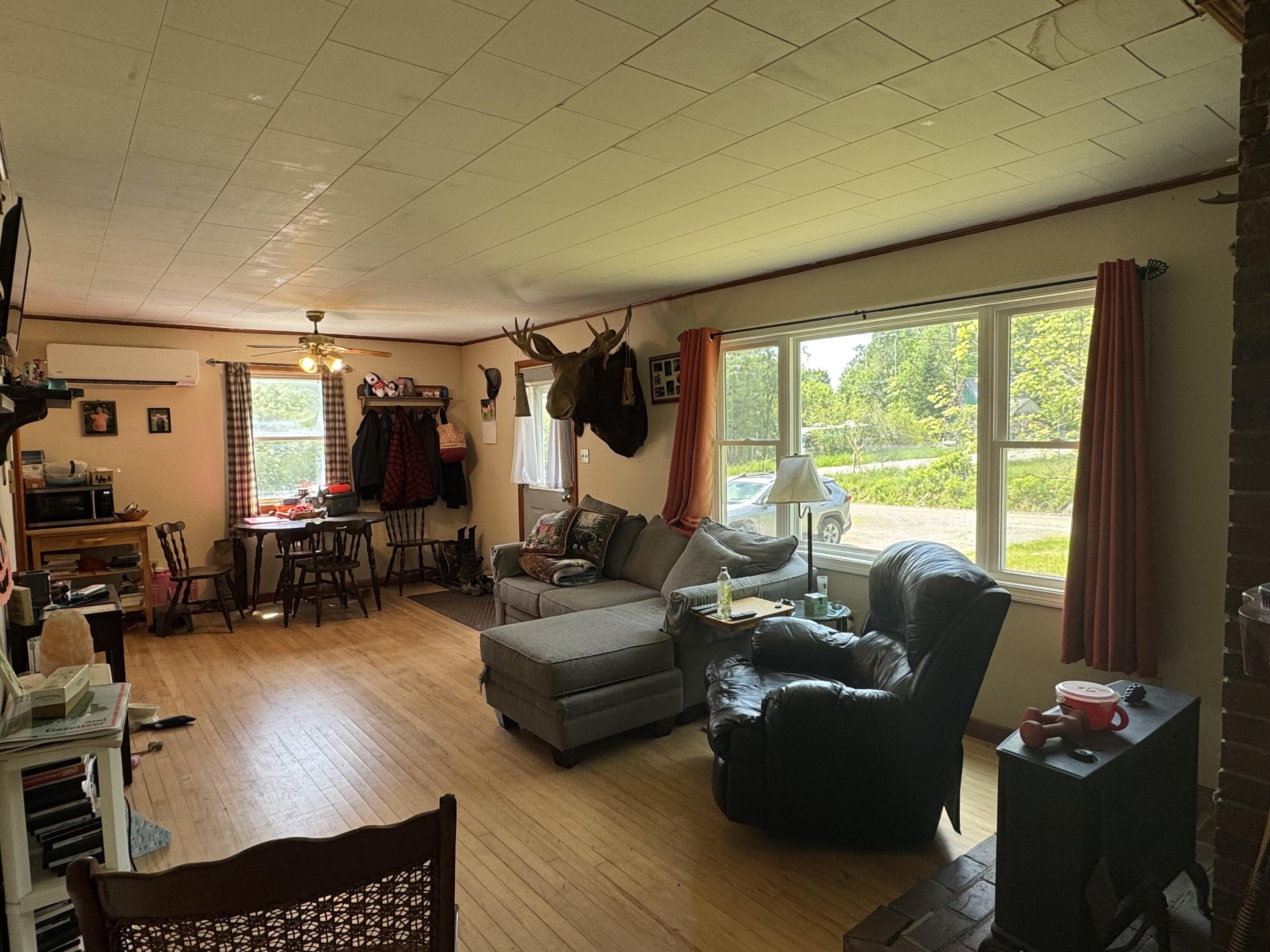 3 Trestle Road Property Photo 5