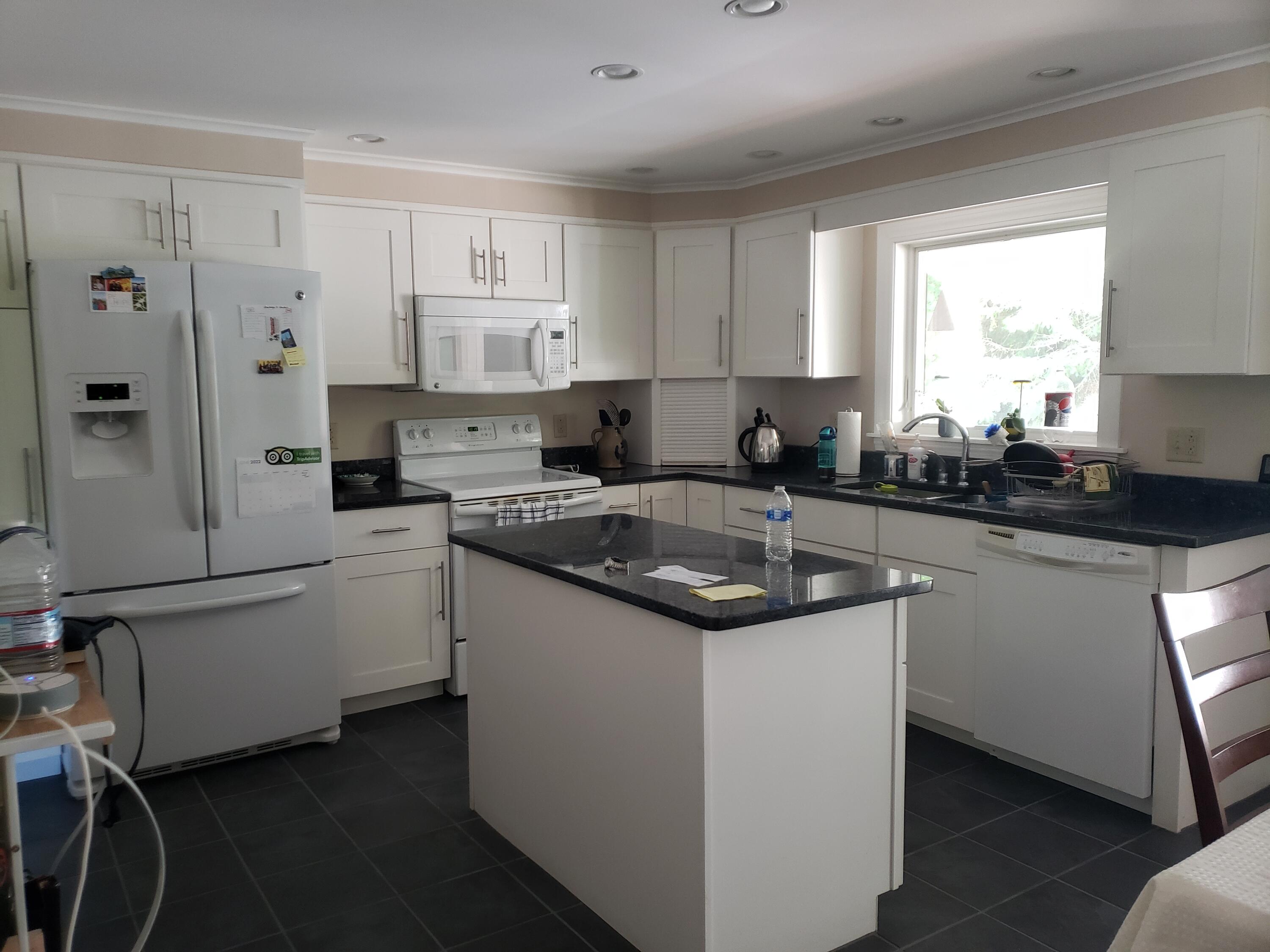 51 Mayflower Hill Drive Property Photo 2