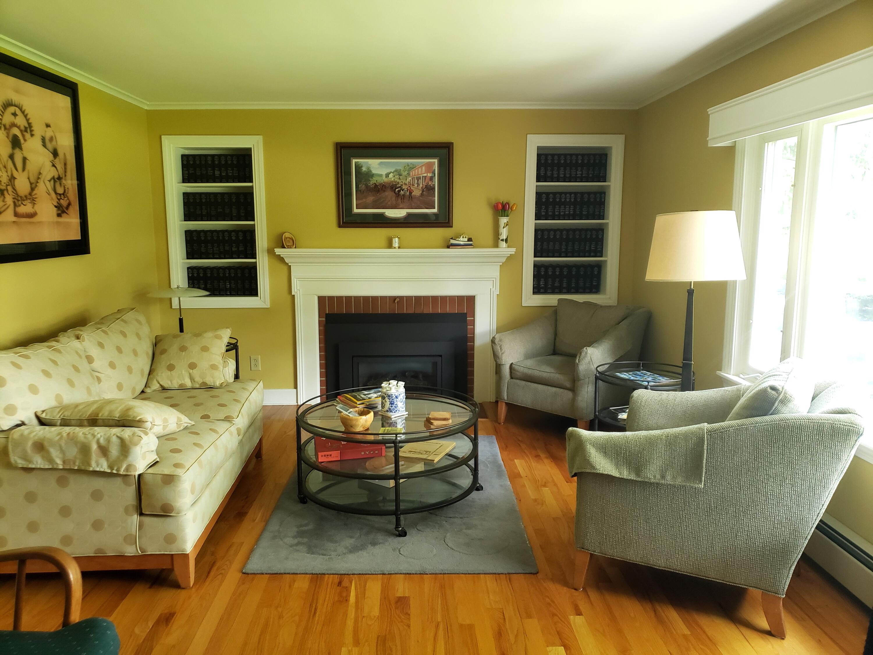 51 Mayflower Hill Drive Property Photo 7