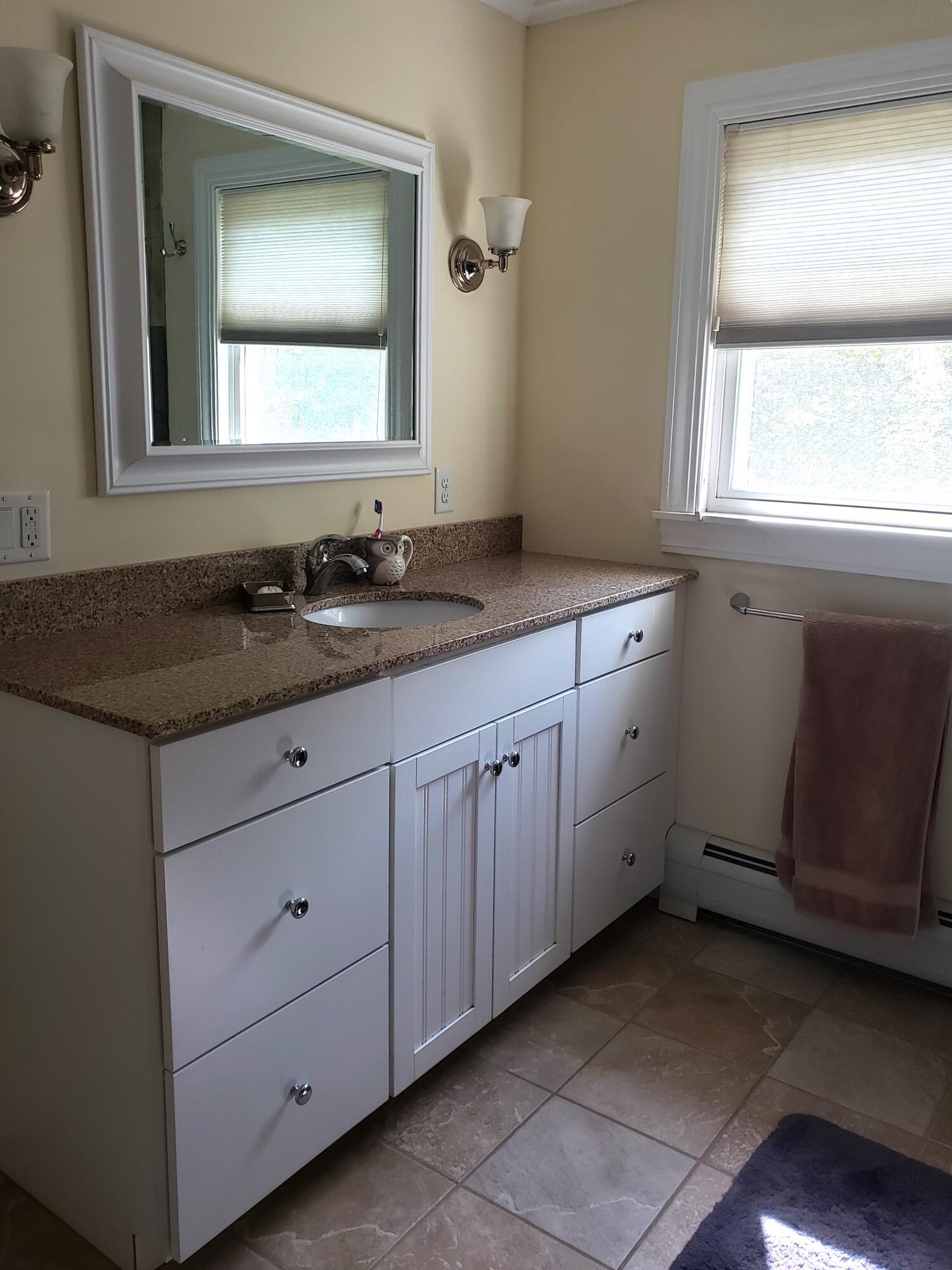 51 Mayflower Hill Drive Property Photo 16