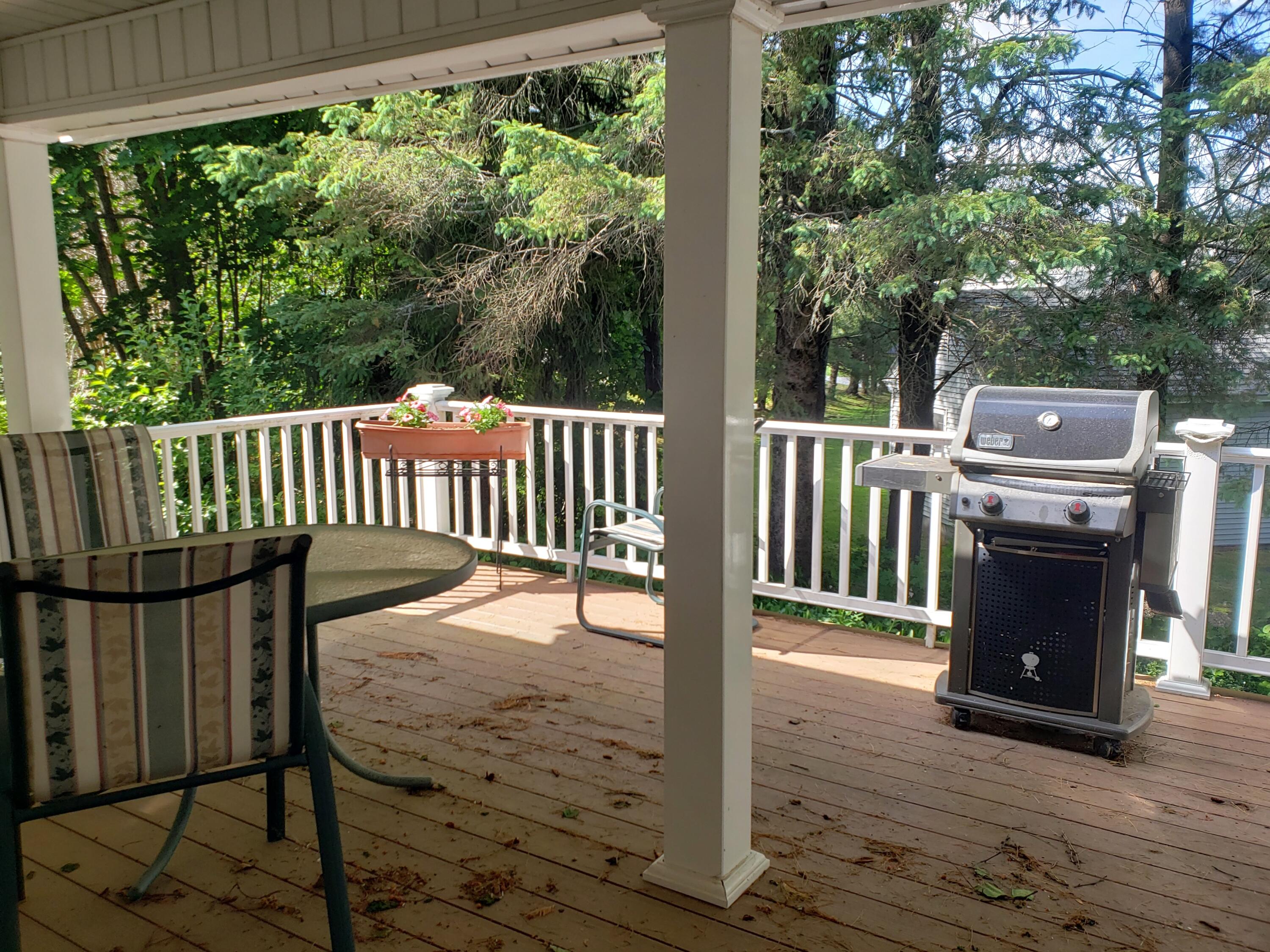 51 Mayflower Hill Drive Property Photo 21