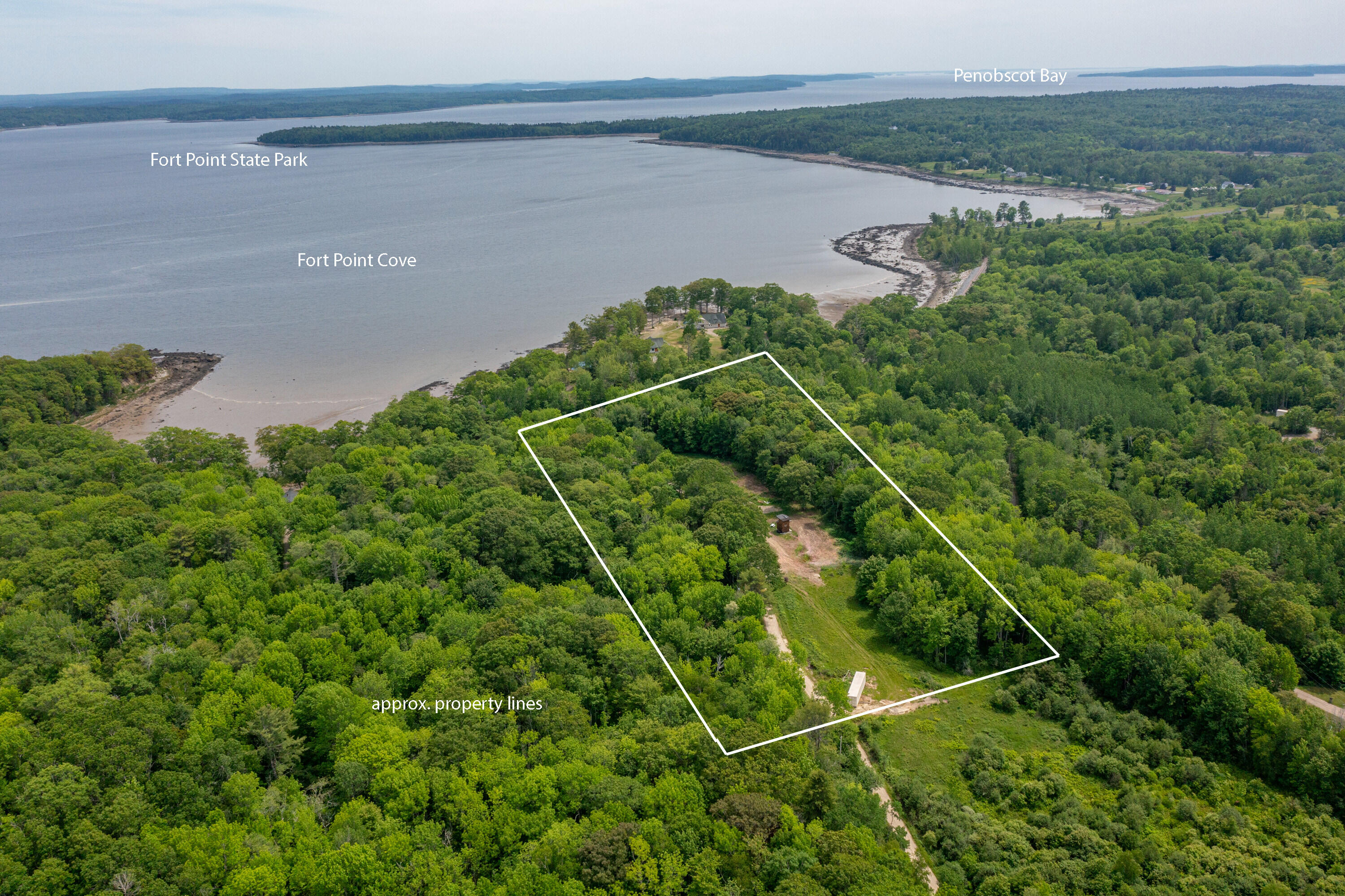 44 Schooner Drive Property Photo 3