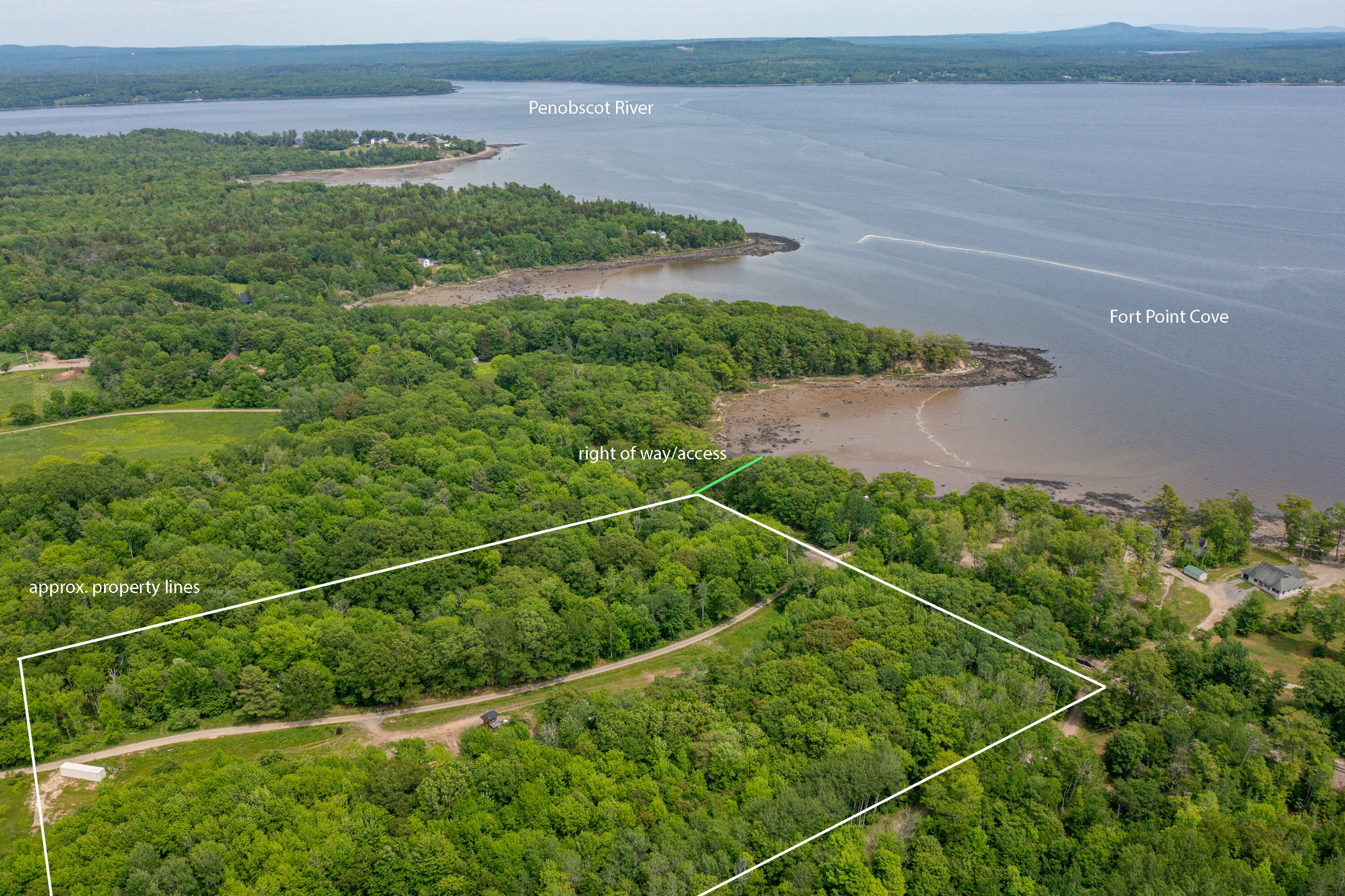 44 Schooner Drive Property Photo 5
