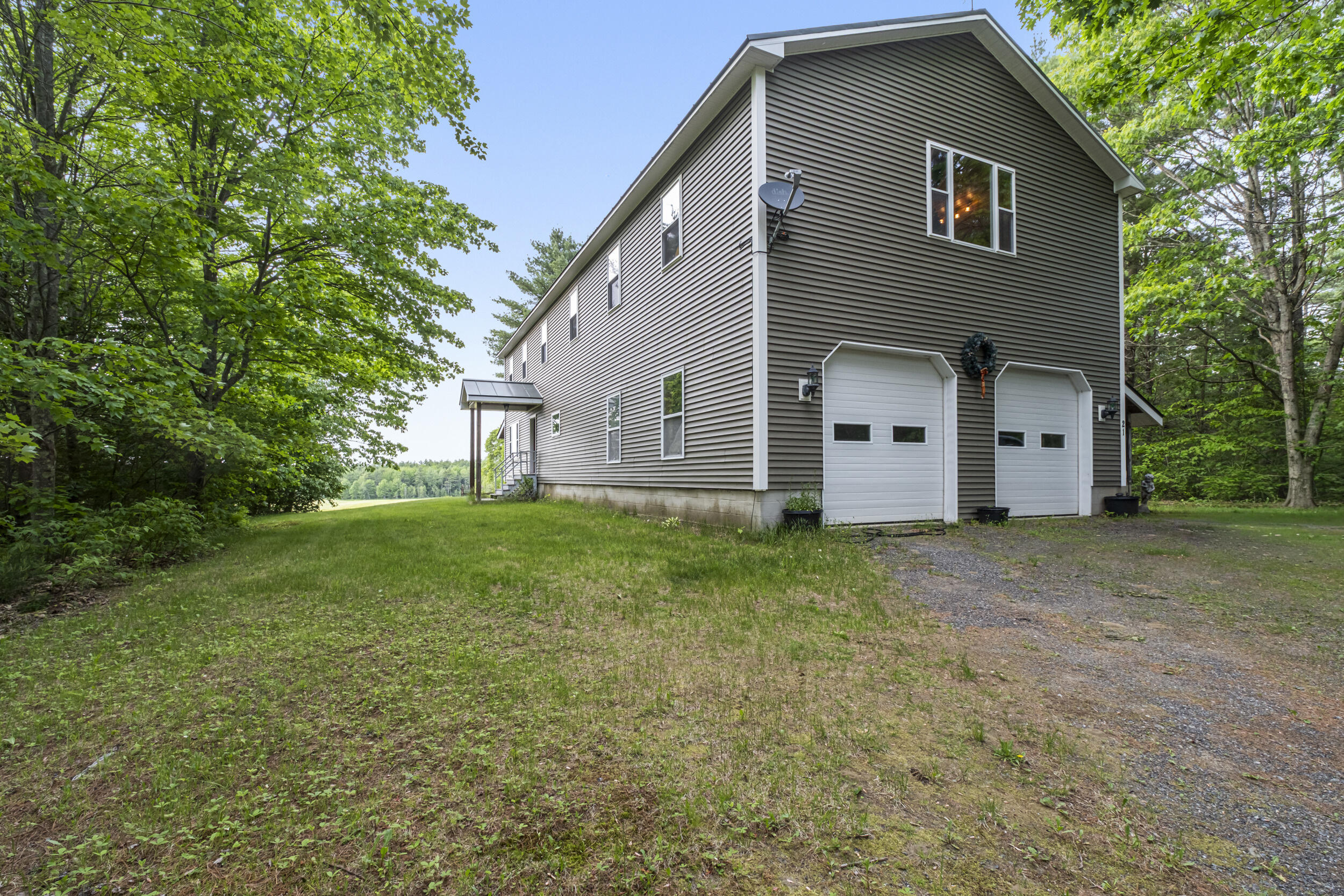 21 Burns Drive Property Photo 4