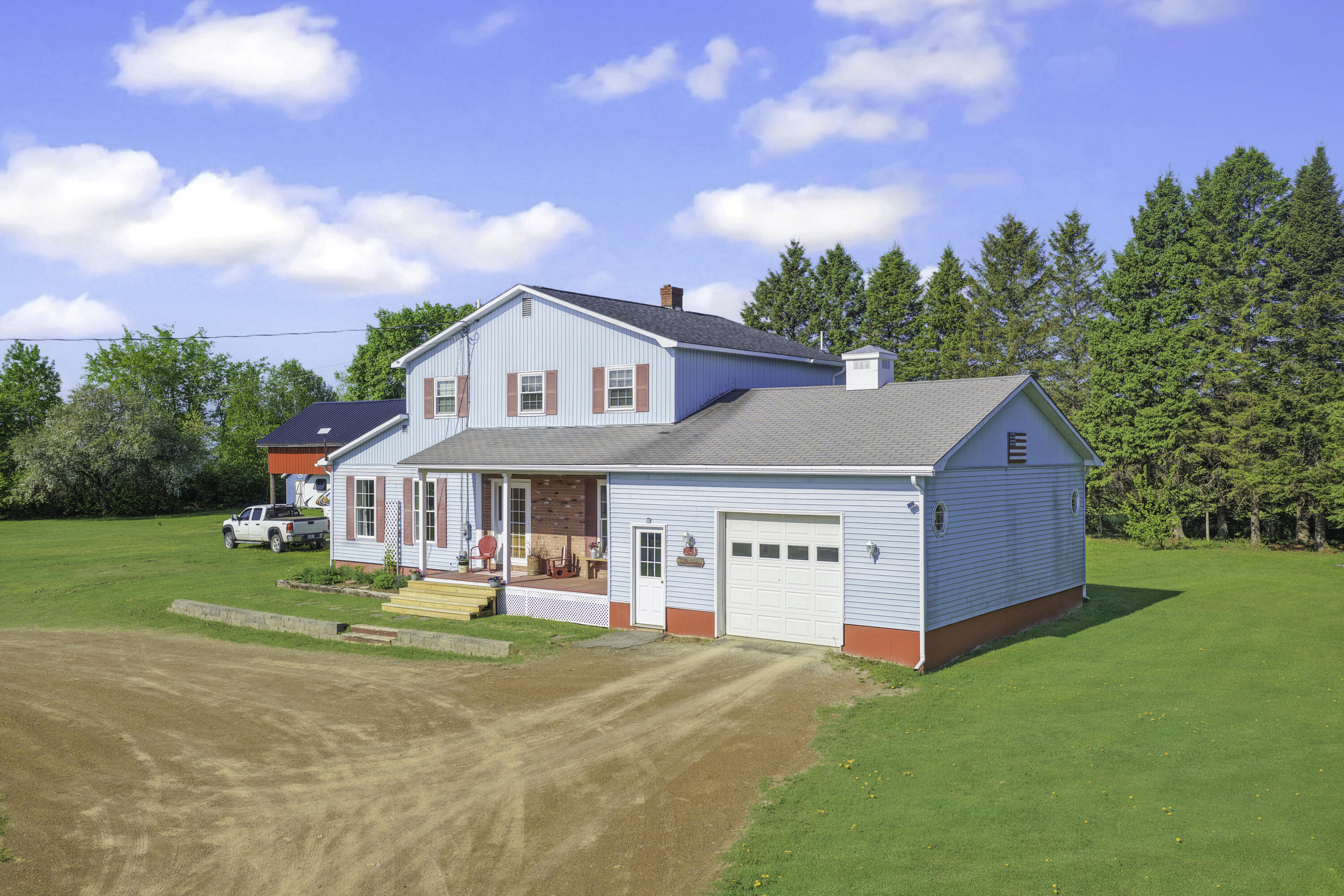 243 Goding Road Property Photo 3