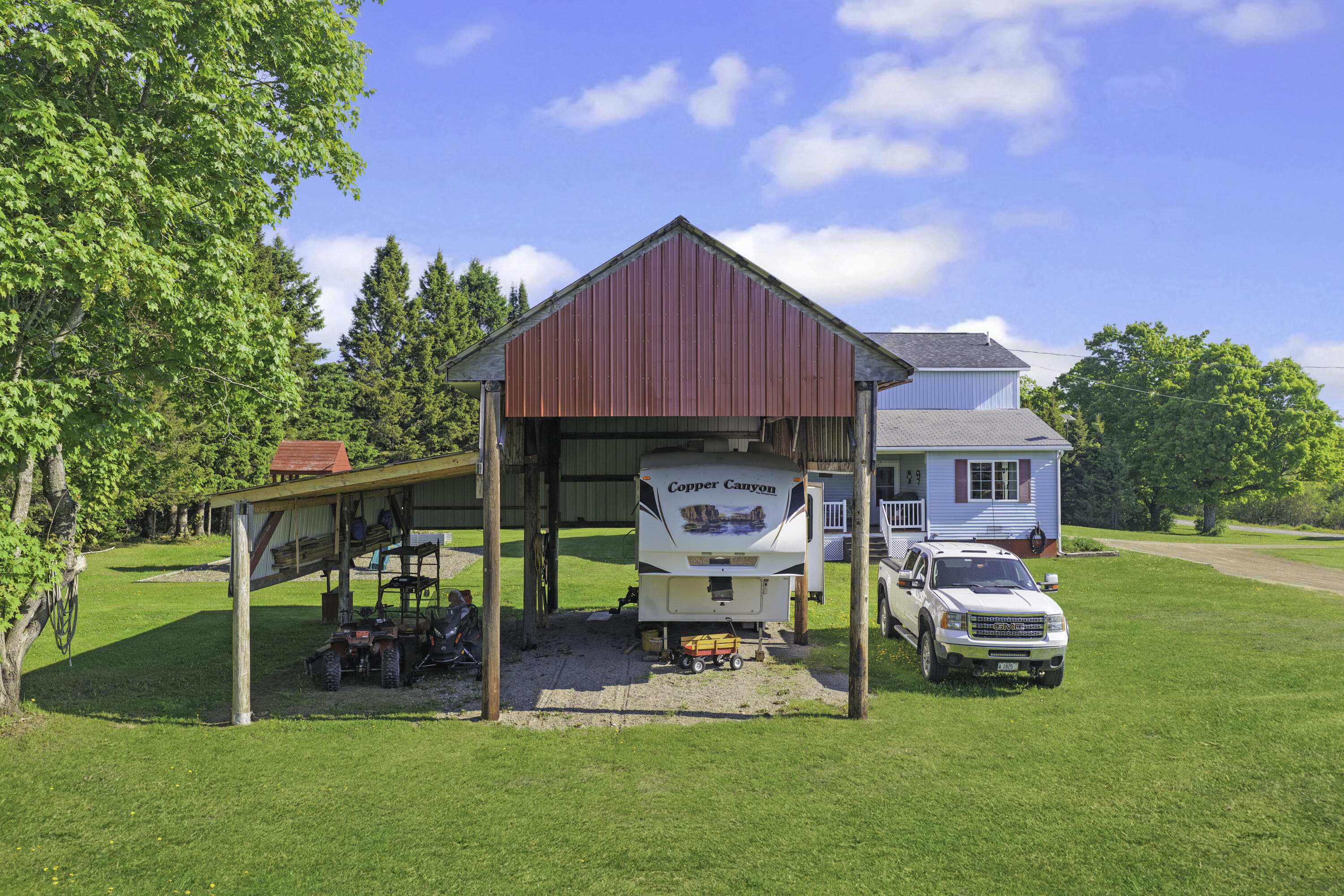 243 Goding Road Property Photo 7