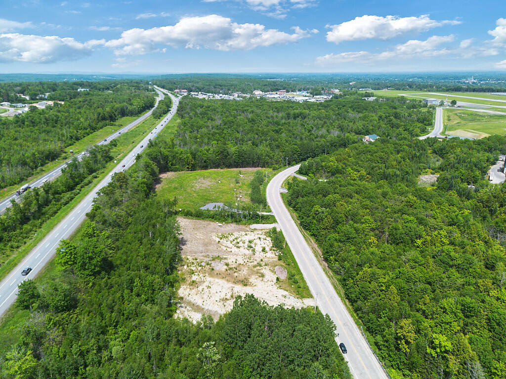 125 Airport Road Property Photo 7