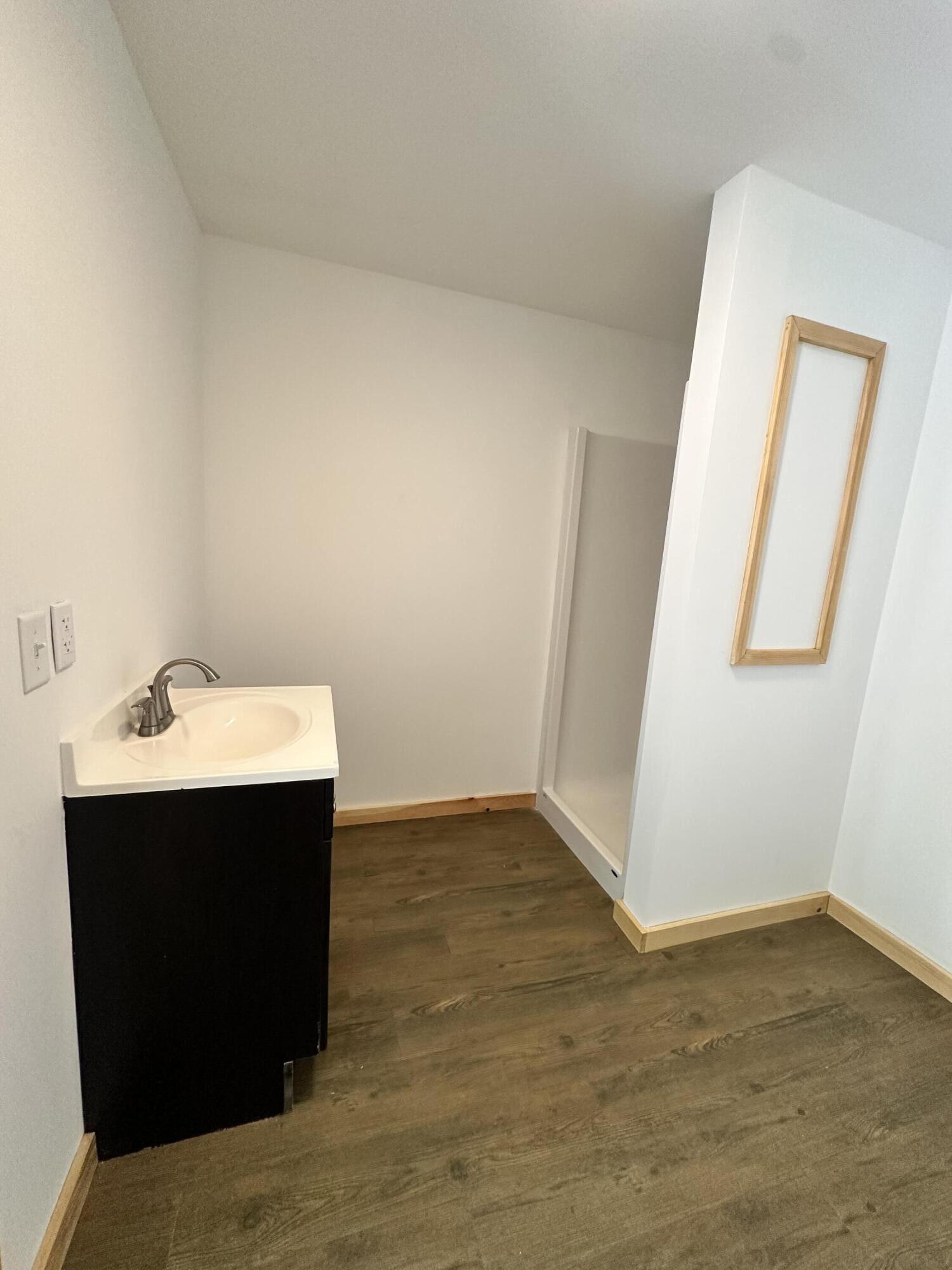 369 School Street Property Photo 6