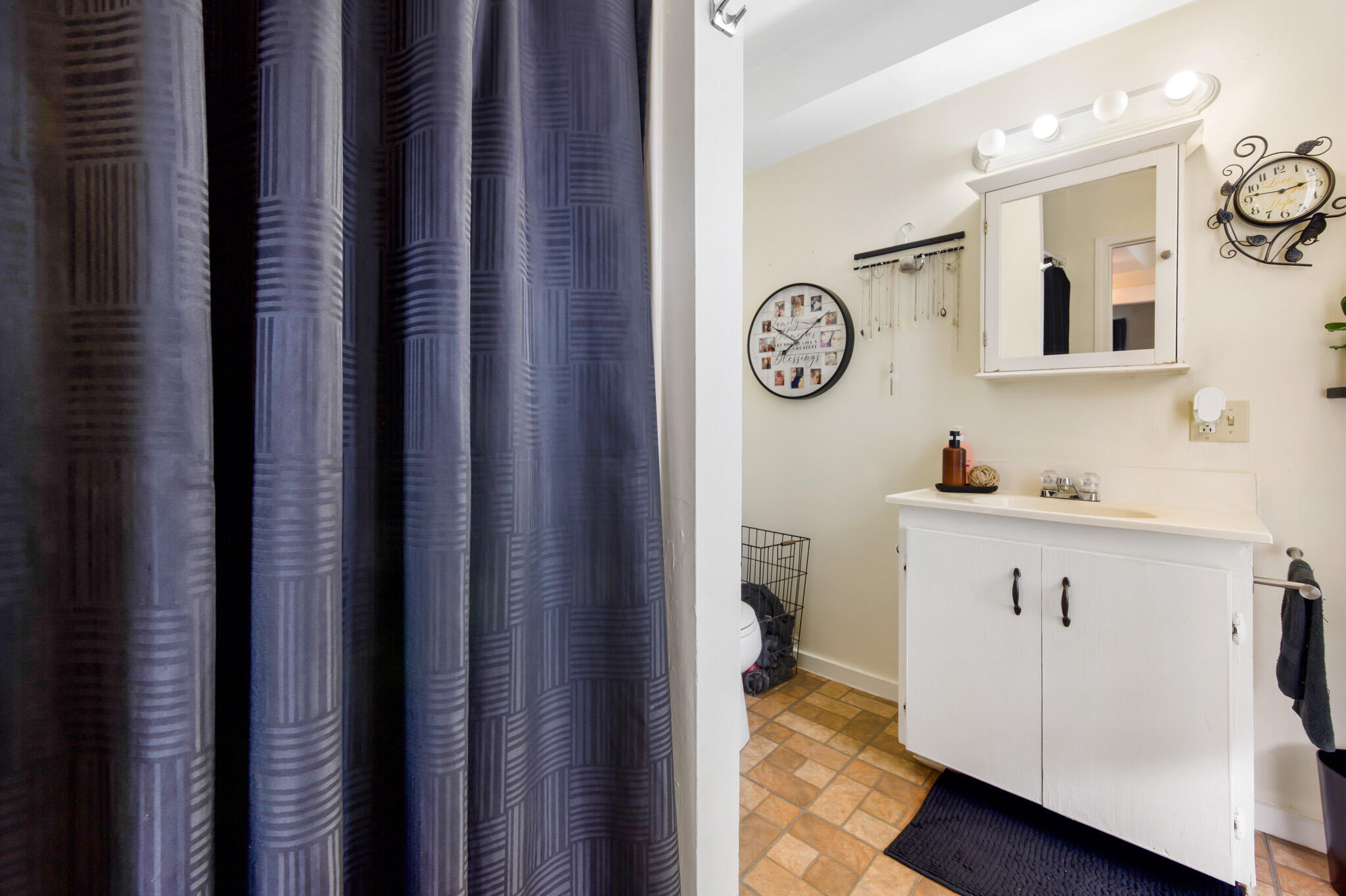 100 Union Street Property Photo 27