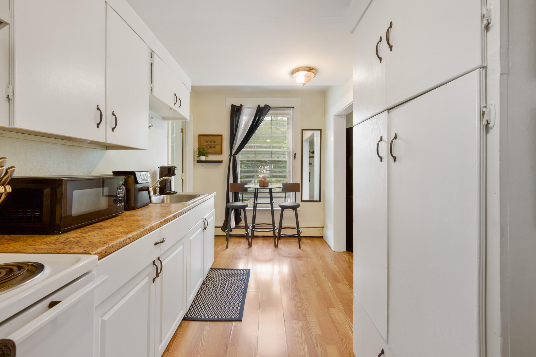 100 Union Street Property Photo 30