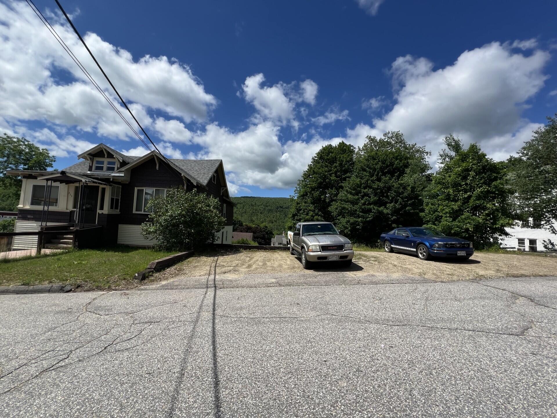 315-317 Pine Street Property Photo 2