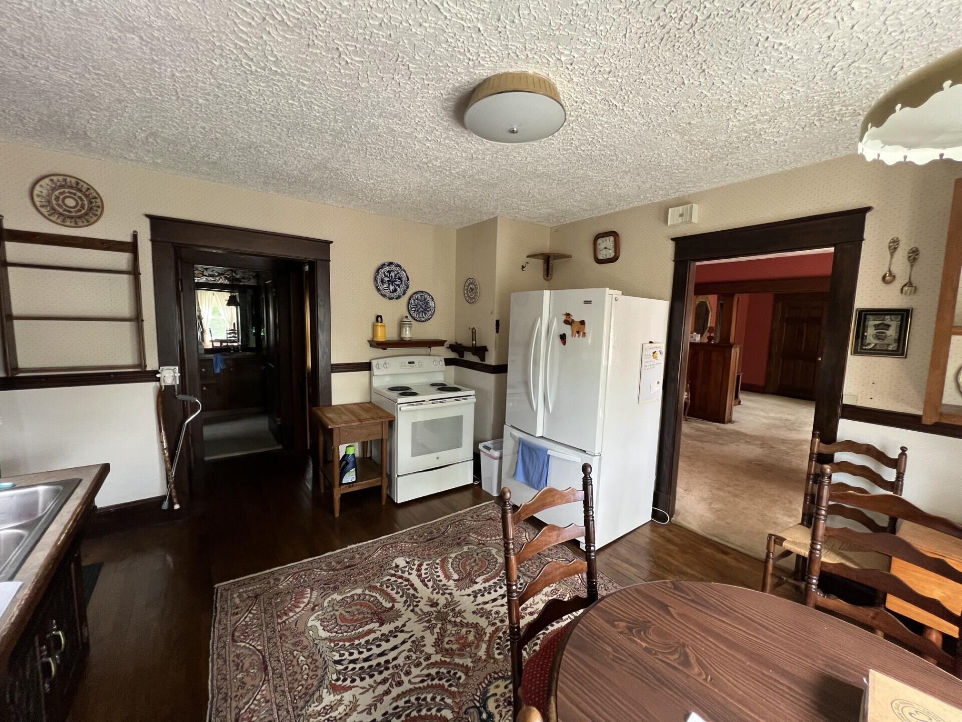 315-317 Pine Street Property Photo 16