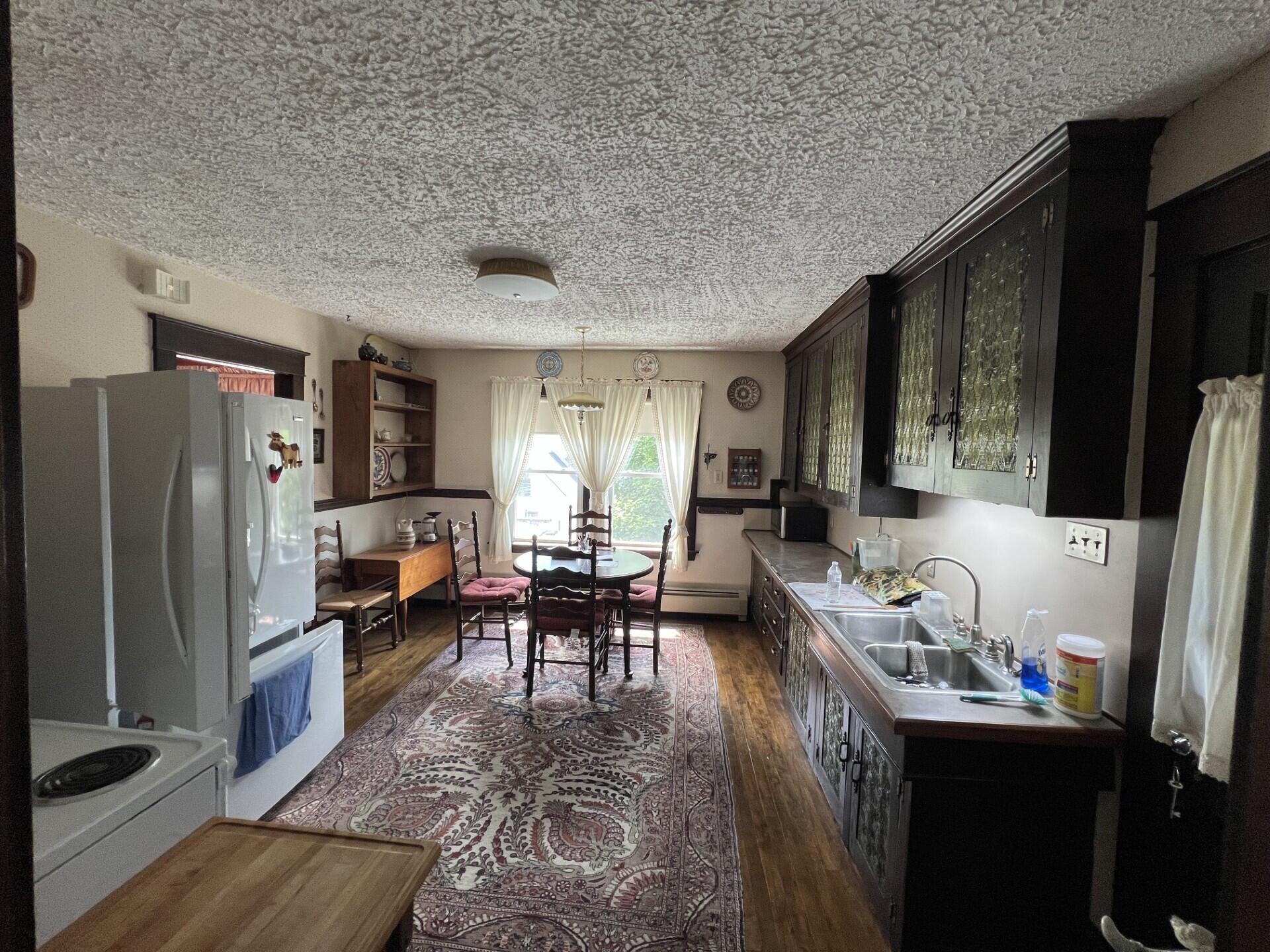315-317 Pine Street Property Photo 20