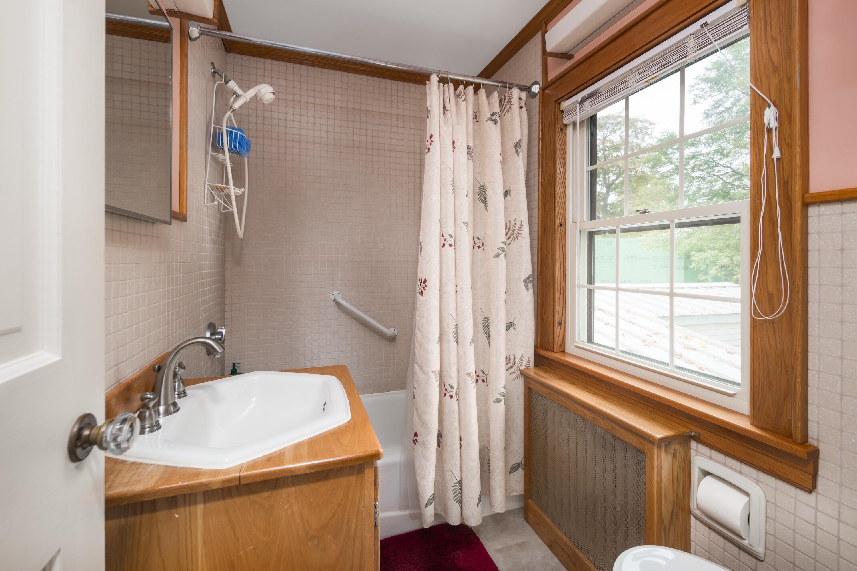 66 Graham Street Property Photo 16